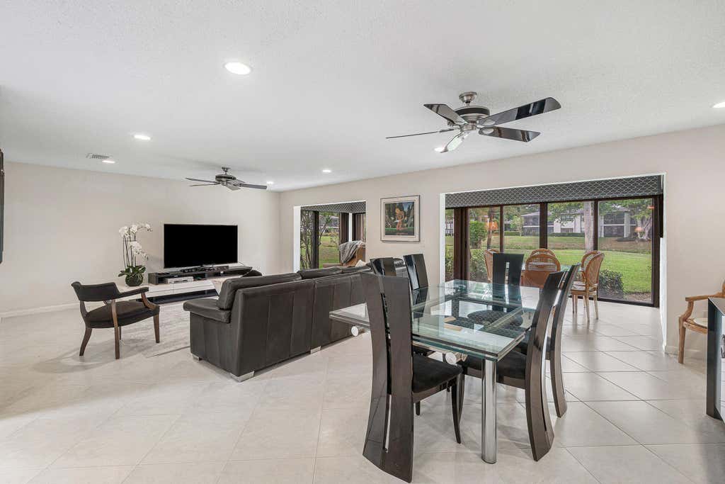 Photo of 33 Southport Lane #A, Boynton Beach, FL 33436 (MLS # B26060376)