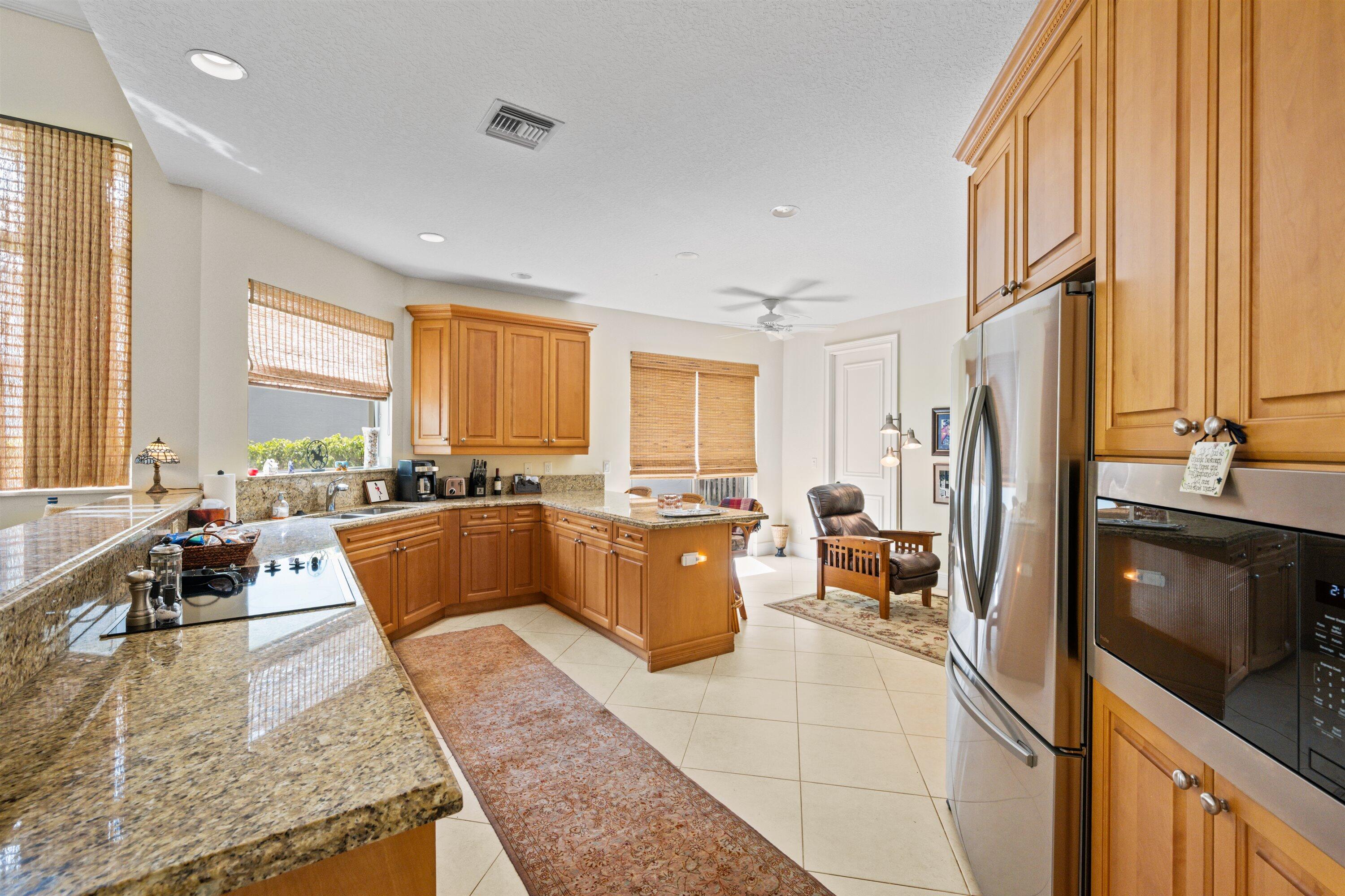 EAGLES LANDING OF P B POLO AND COUNTRY CLUB - Residential