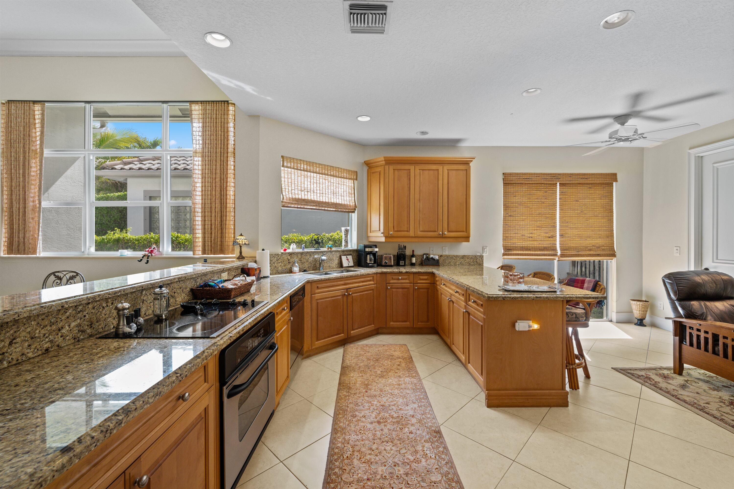 EAGLES LANDING OF P B POLO AND COUNTRY CLUB - Residential