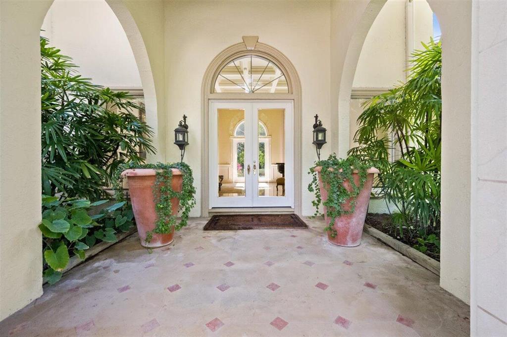 MALLET HILL OF WELLINGTON COUNTRYPLACE - Residential