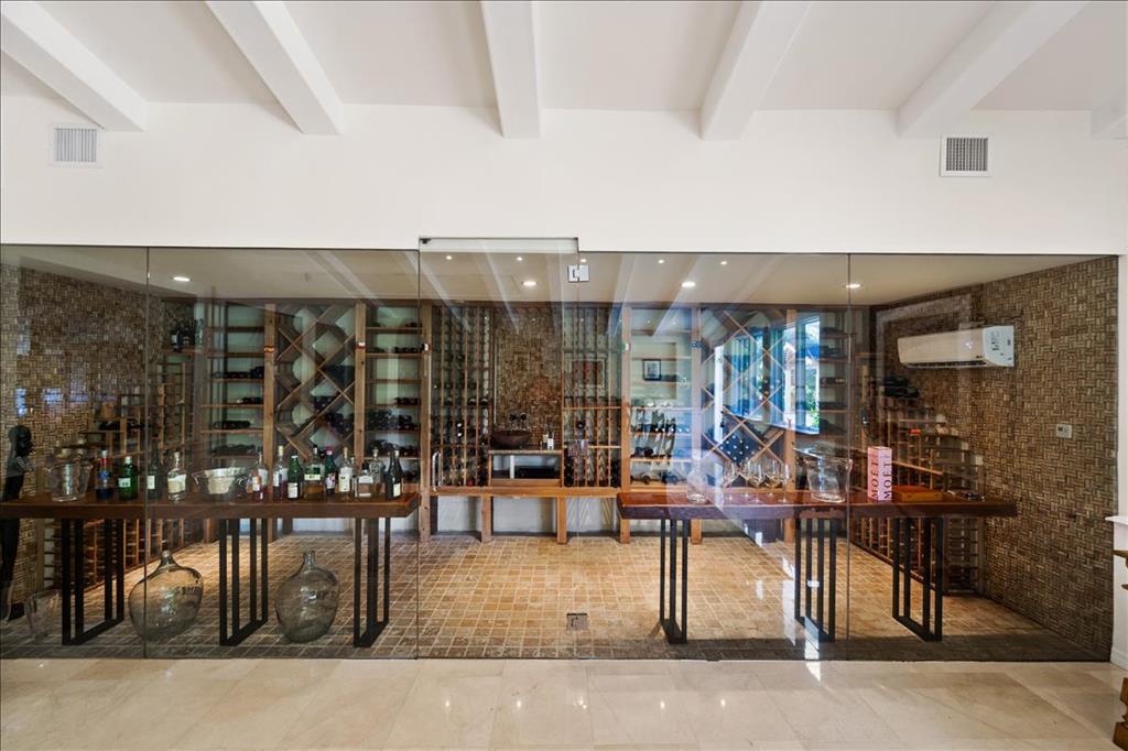 MALLET HILL OF WELLINGTON COUNTRYPLACE - Residential