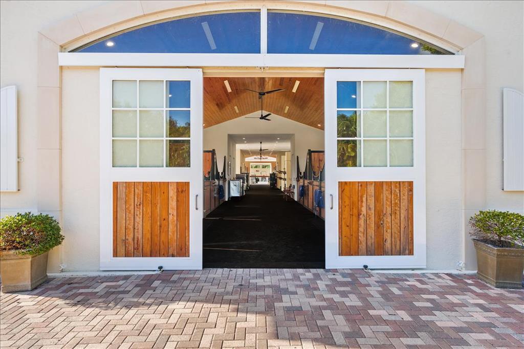 MALLET HILL OF WELLINGTON COUNTRYPLACE - Residential