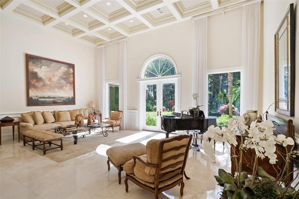 MALLET HILL OF WELLINGTON COUNTRYPLACE - Residential