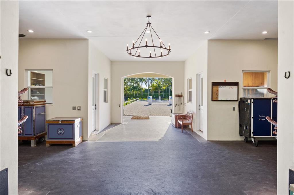 MALLET HILL OF WELLINGTON COUNTRYPLACE - Residential