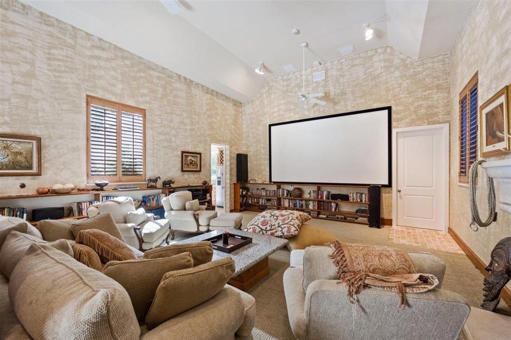 MALLET HILL OF WELLINGTON COUNTRYPLACE - Residential