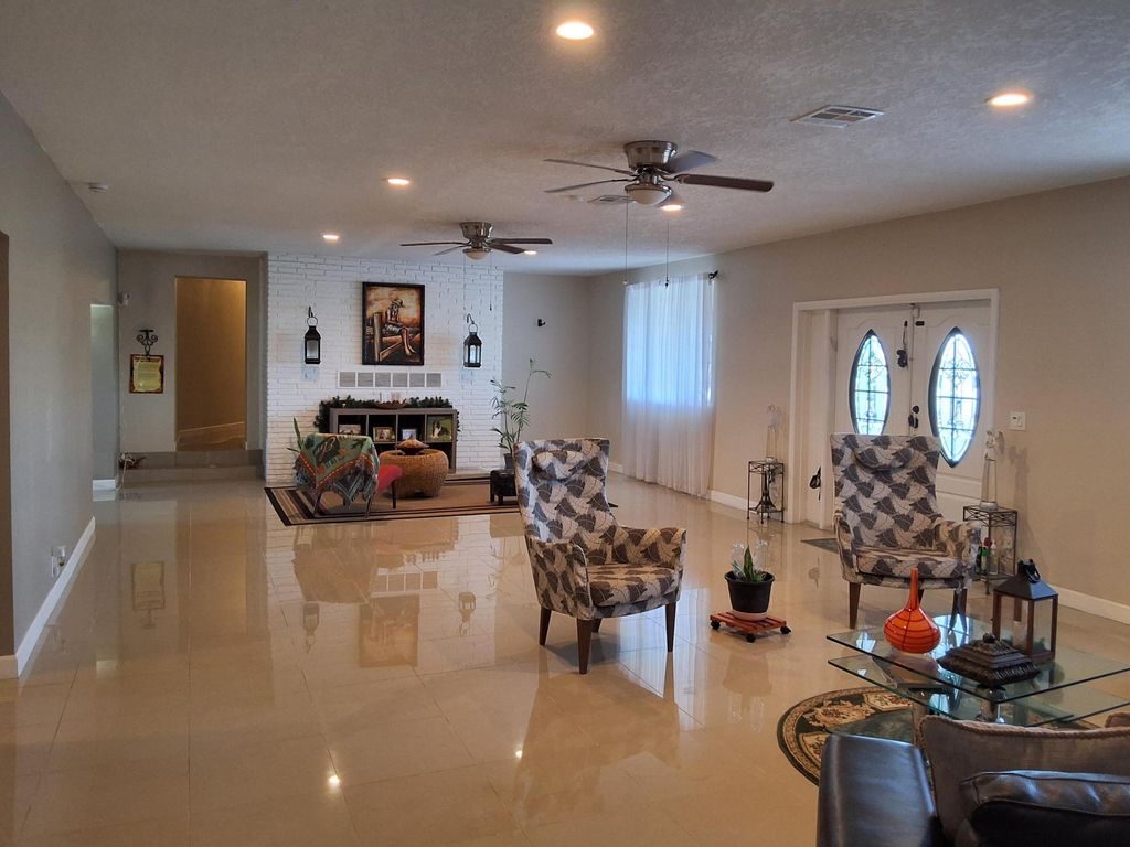 Photo of 1221 Bacom Point Road, Pahokee, FL 33476 (MLS # B26001909)