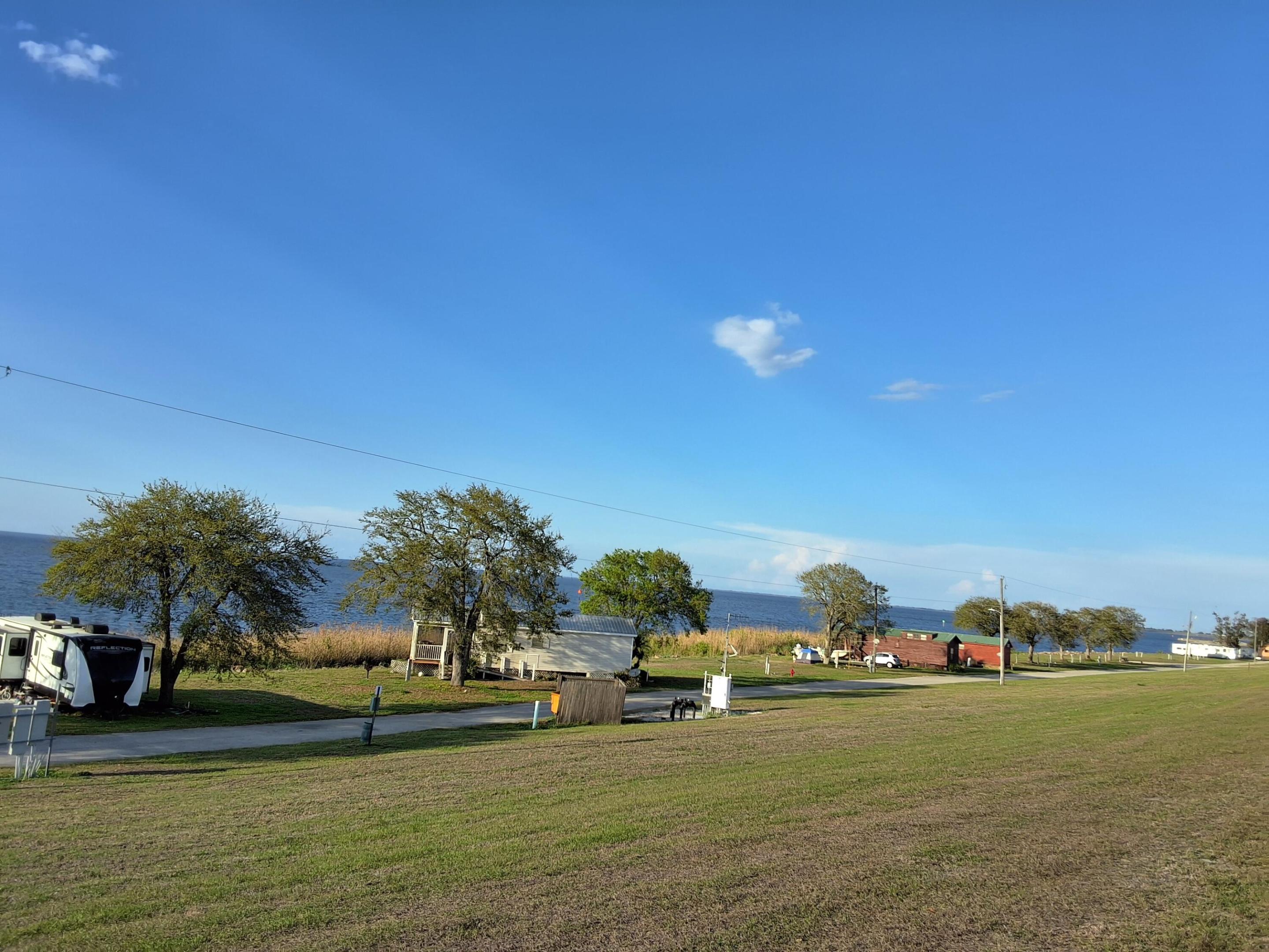 RIDGEWAY BEACH - Residential