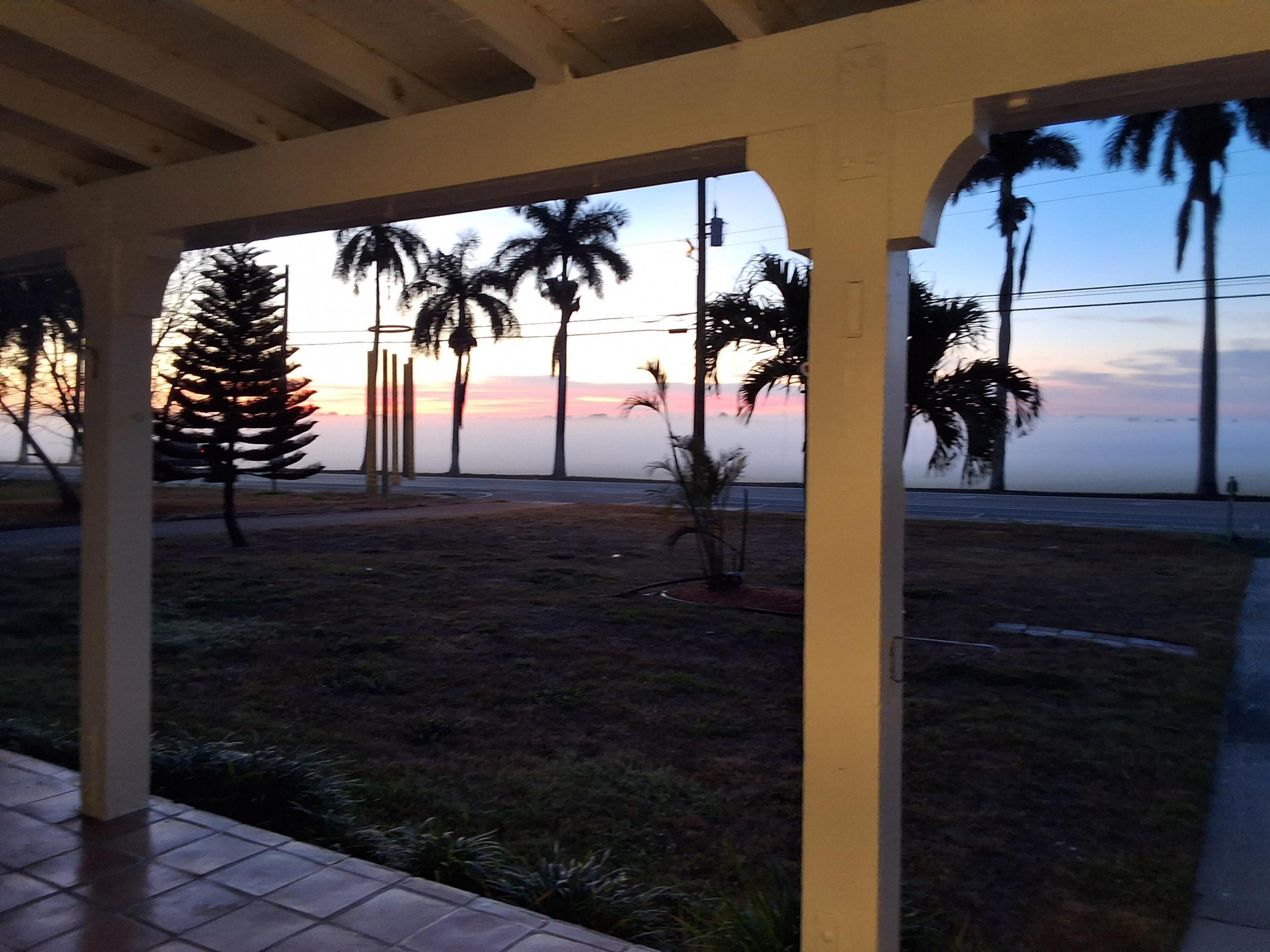 RIDGEWAY BEACH - Residential