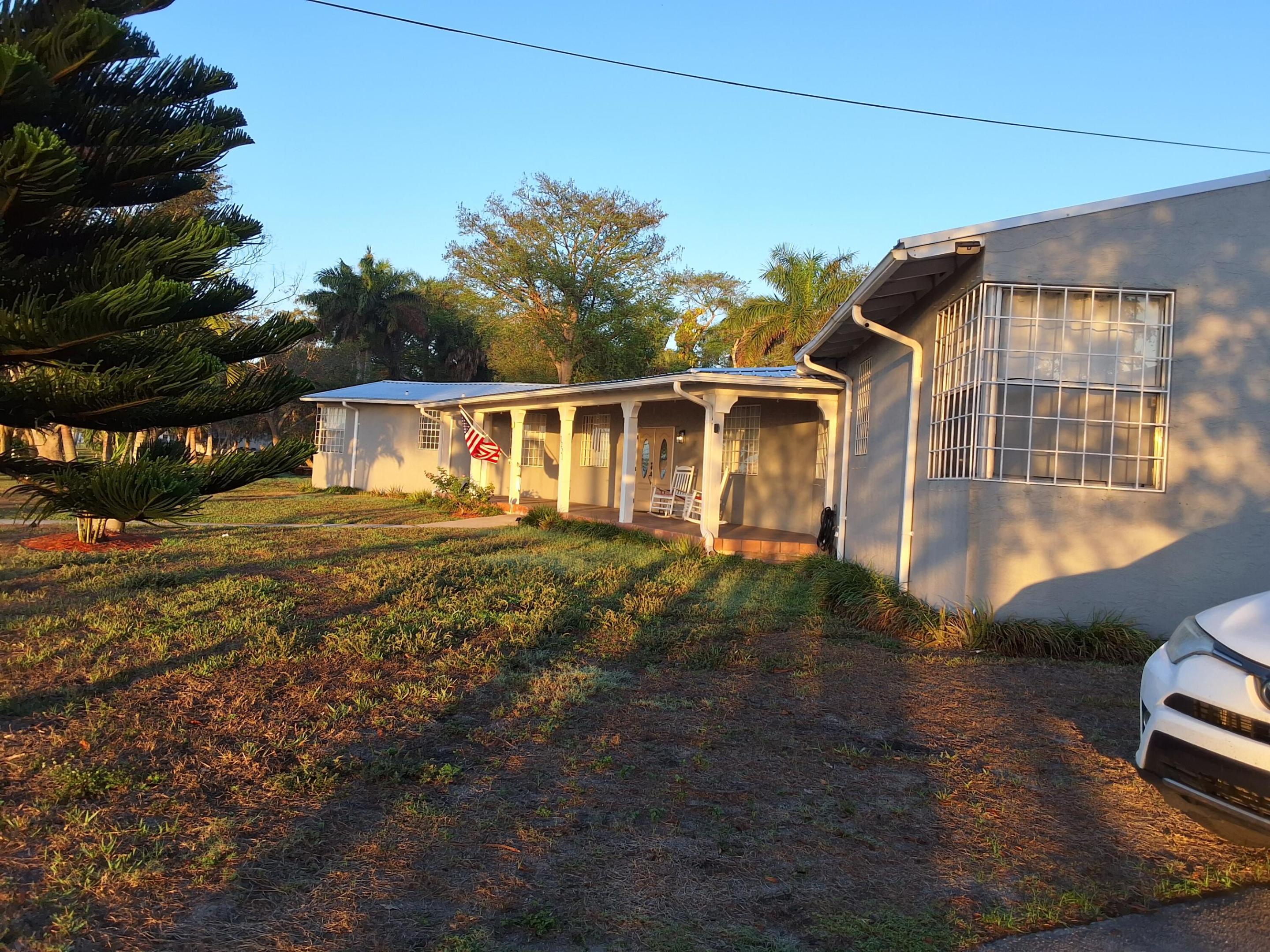 RIDGEWAY BEACH - Residential
