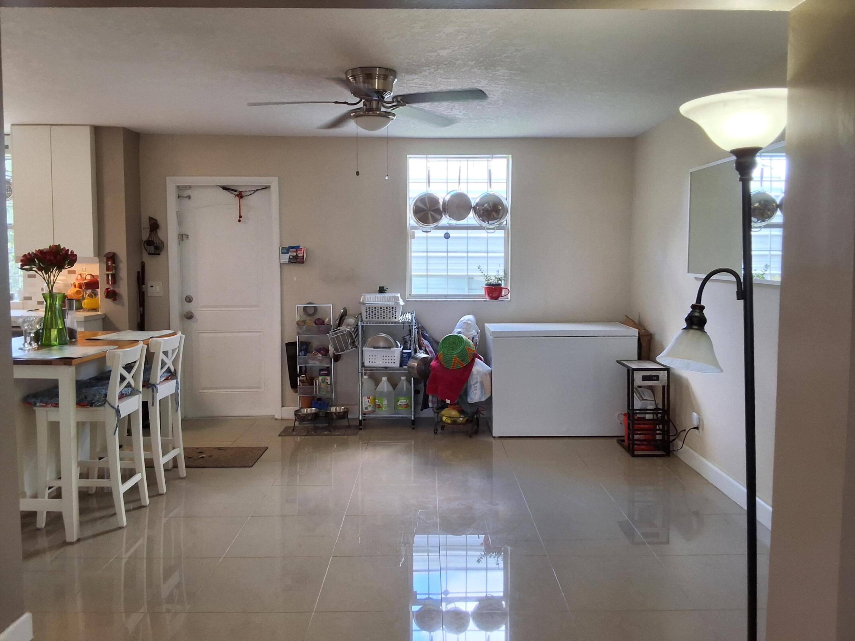 RIDGEWAY BEACH - Residential