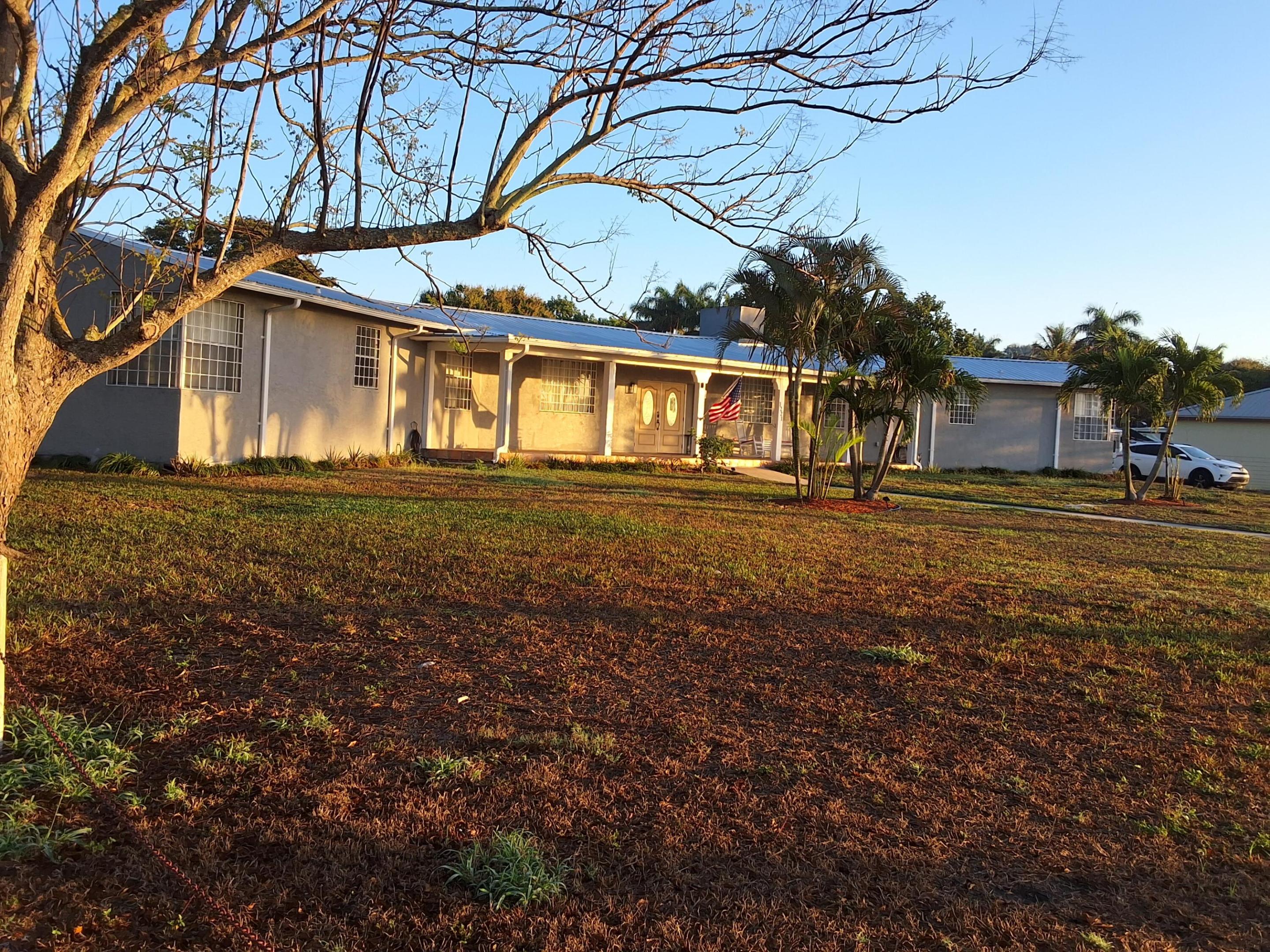 1221 Bacom Point Road