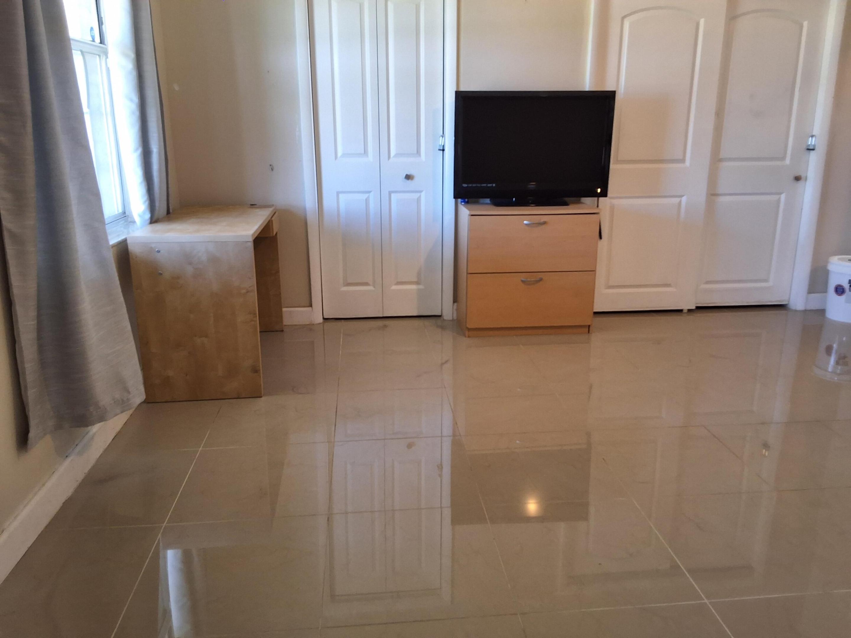 RIDGEWAY BEACH - Residential