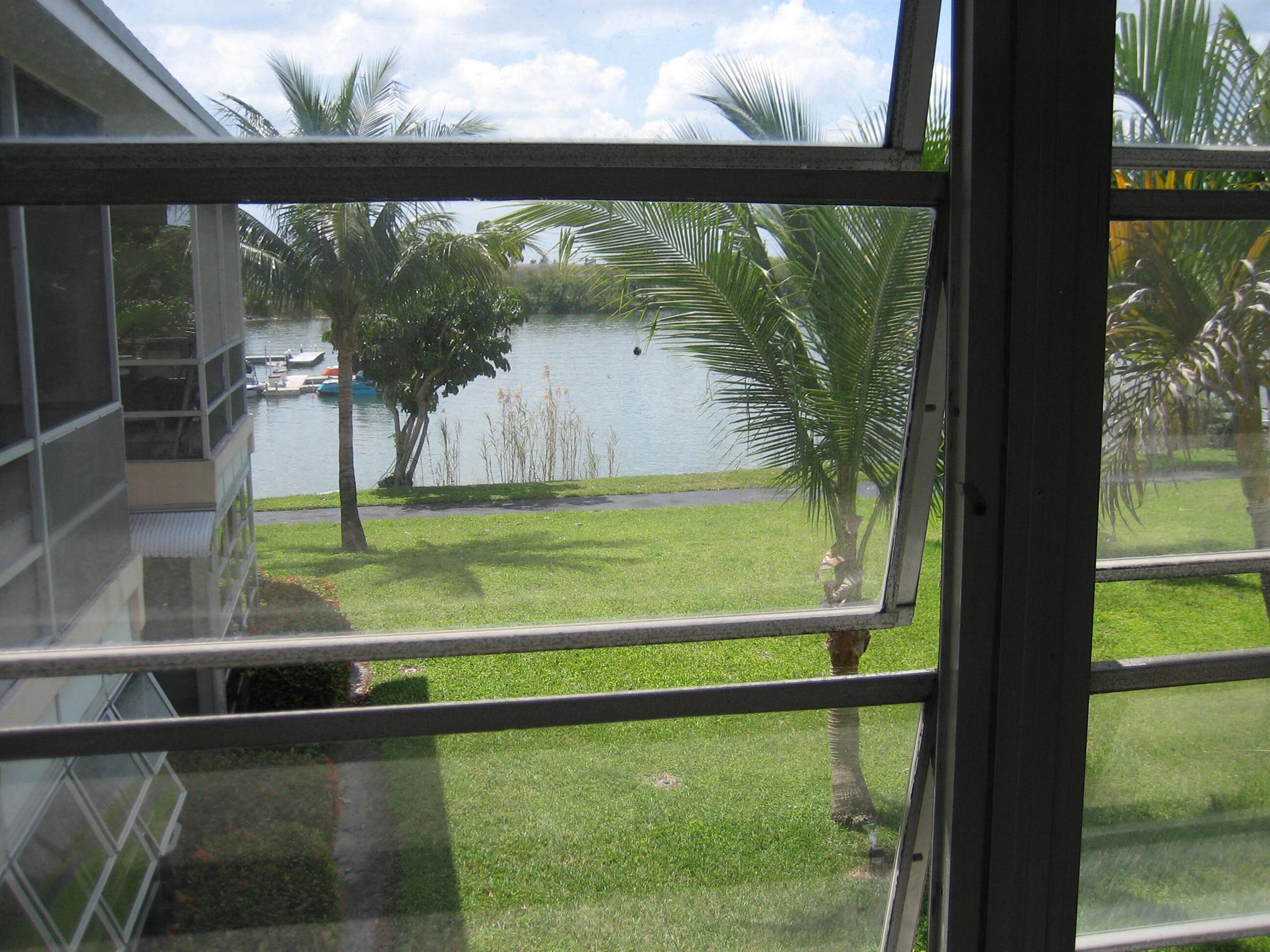 CRYSTAL LAKE 960 CONDO - Residential Lease