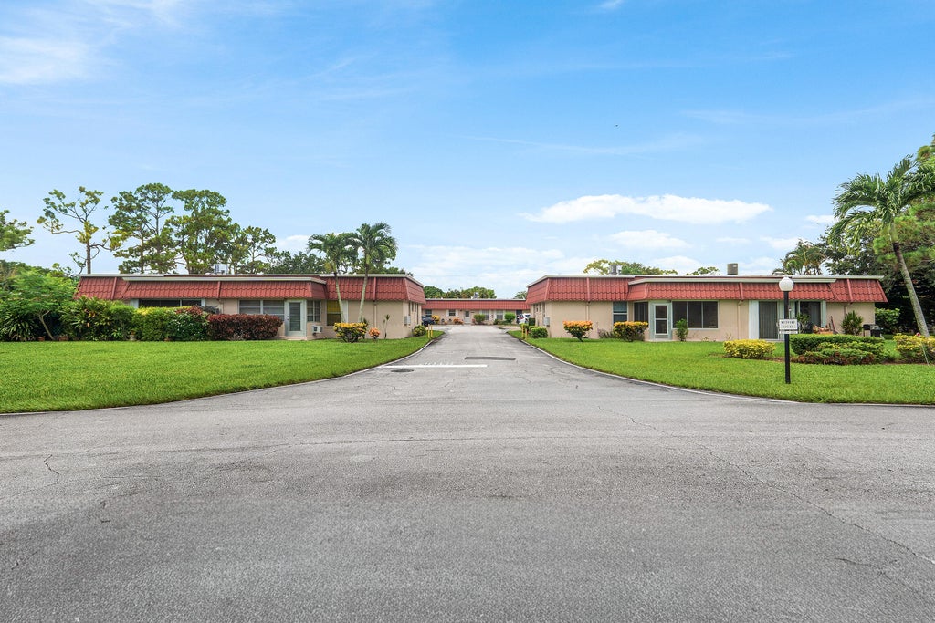 Photo of 687 MARLBORO Oval #A, Lake Worth, FL 33467 (MLS # B26063456)