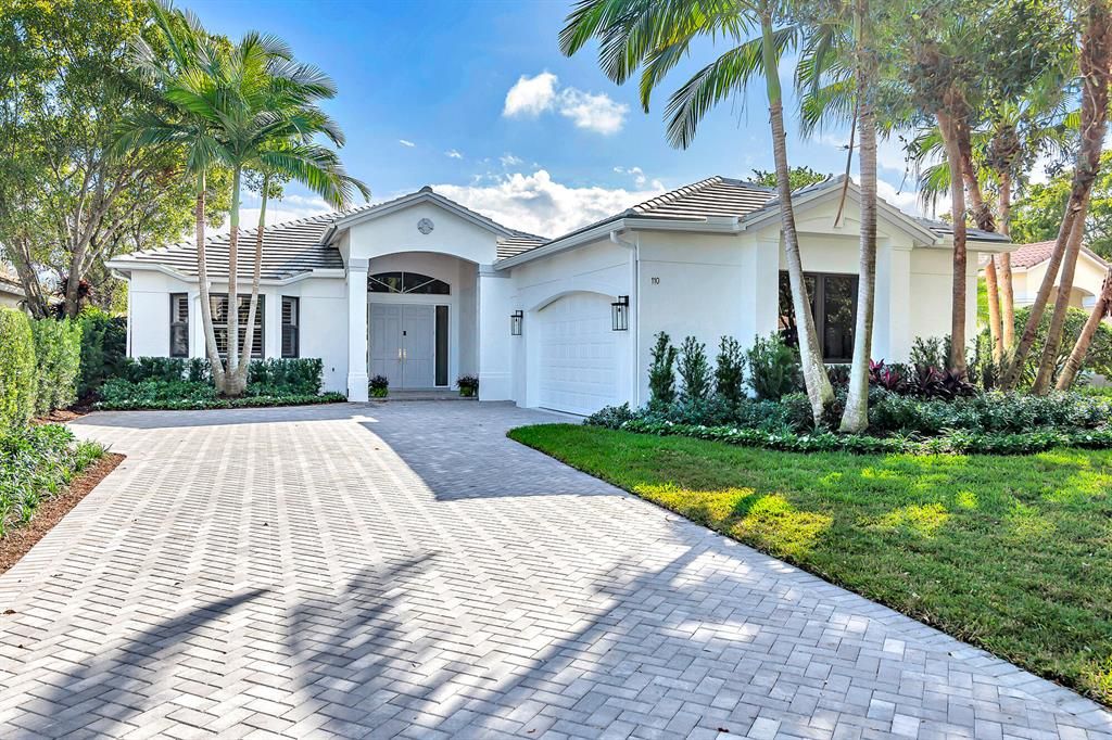 Photo of 110 S Village Way, Jupiter, FL 33458 (MLS # R10853817)