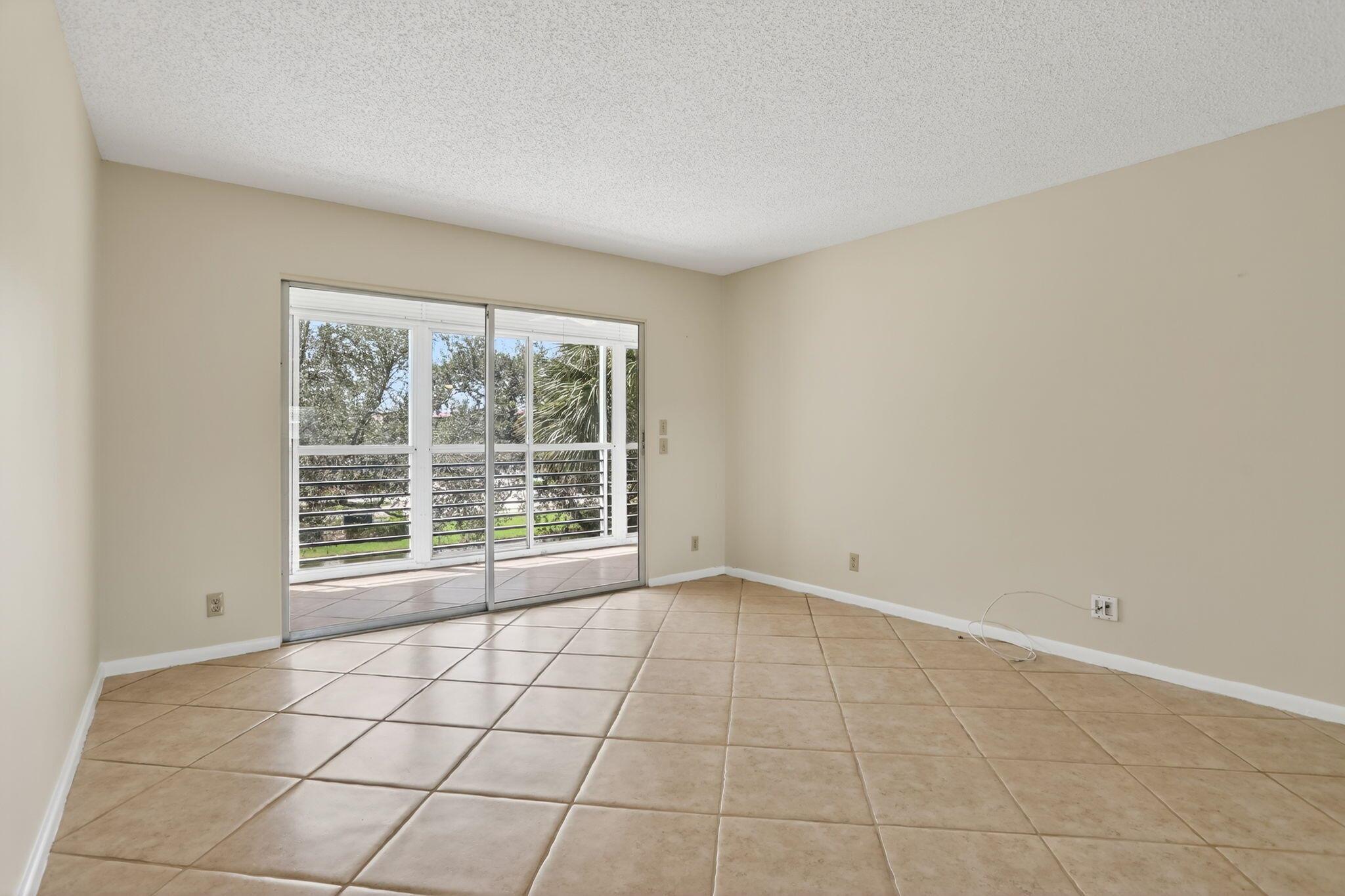 WYNMOOR - Residential