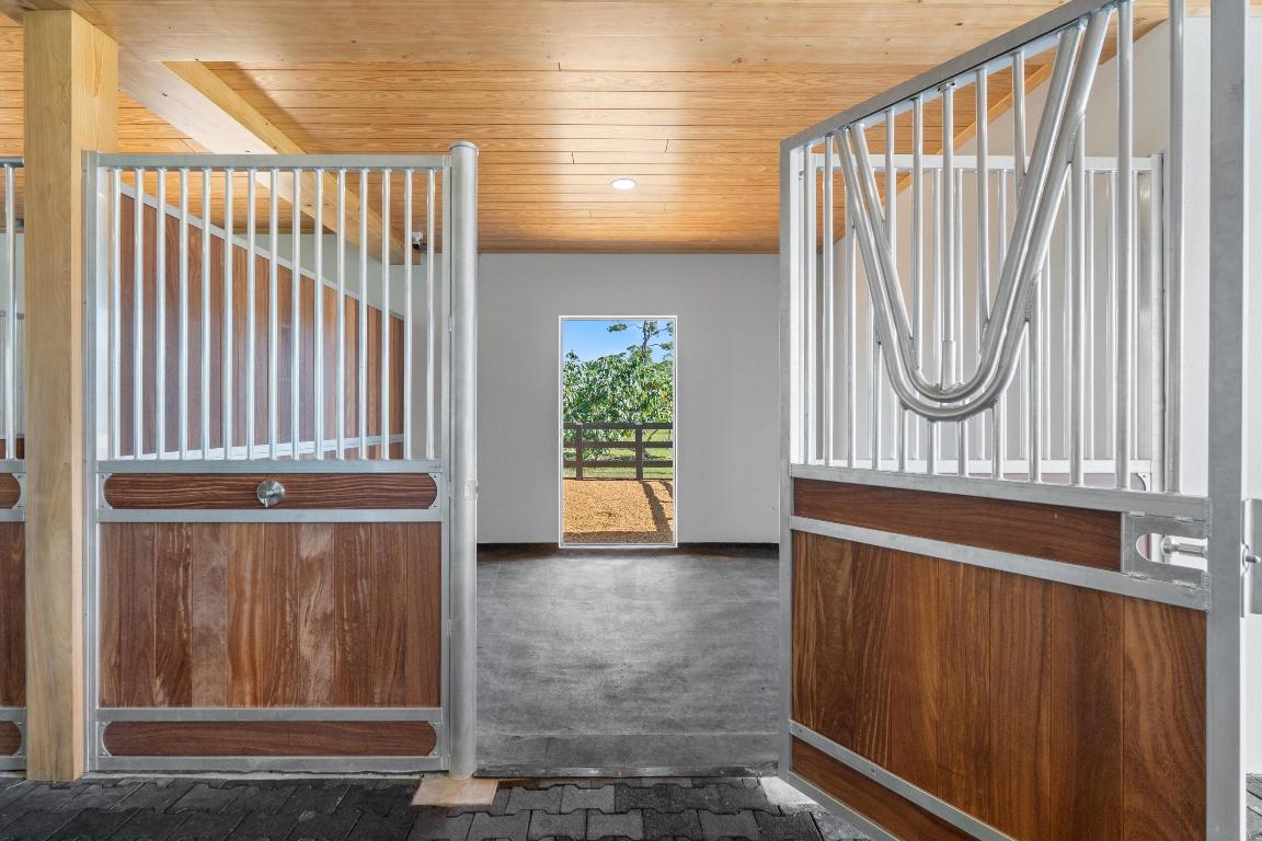 HOMELAND - Residential