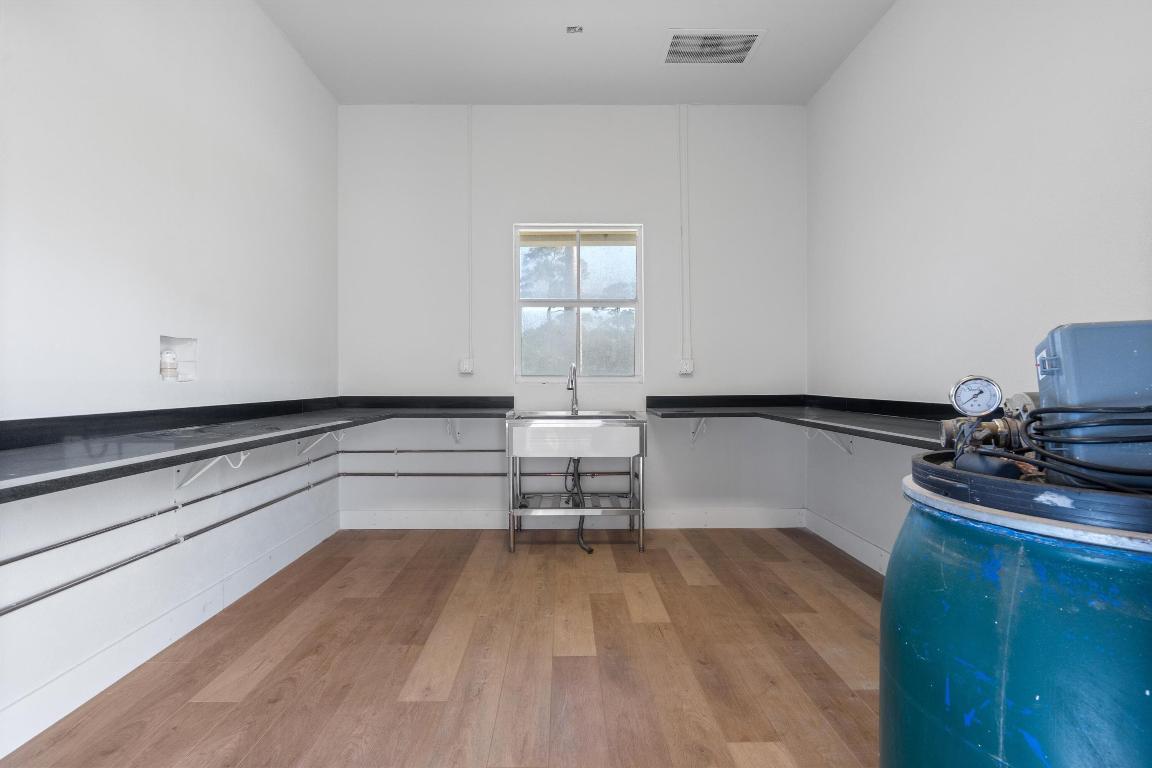 HOMELAND - Residential