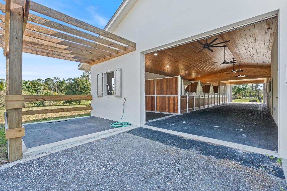 HOMELAND - Residential