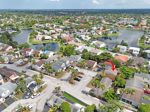 A home in Davie