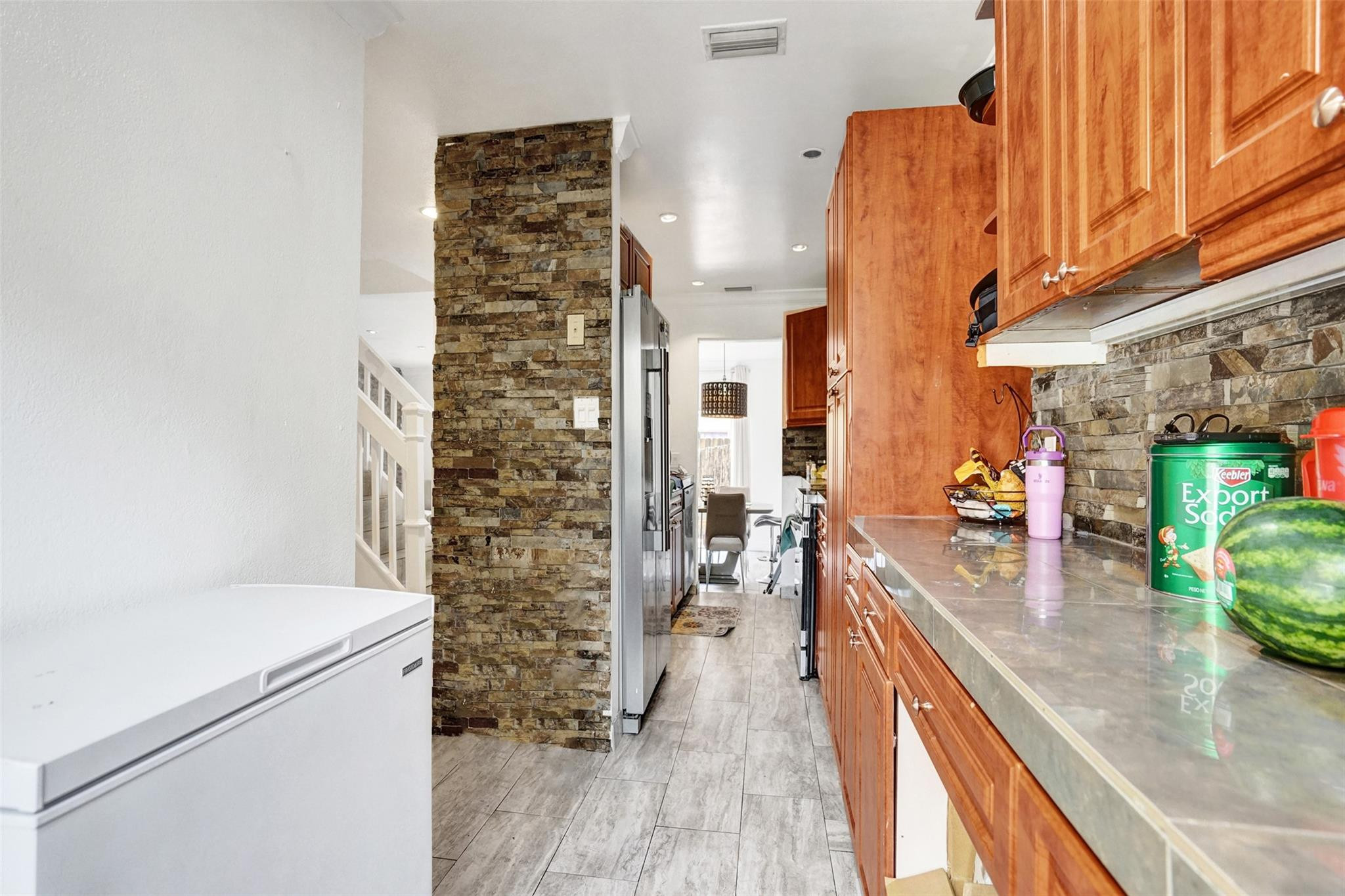 TOWNHOUSES AT JACARANDA - Residential