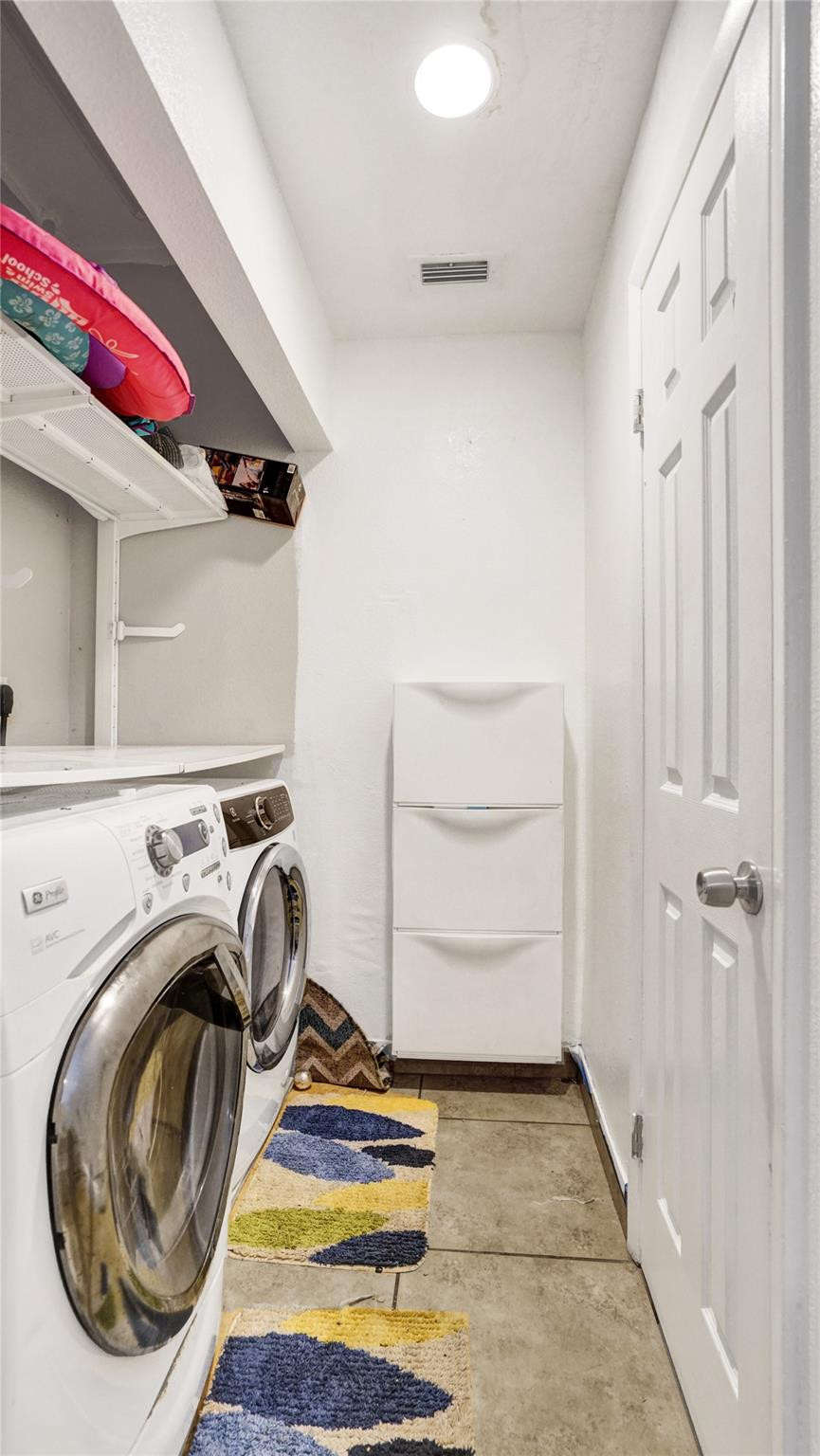 TOWNHOUSES AT JACARANDA - Residential