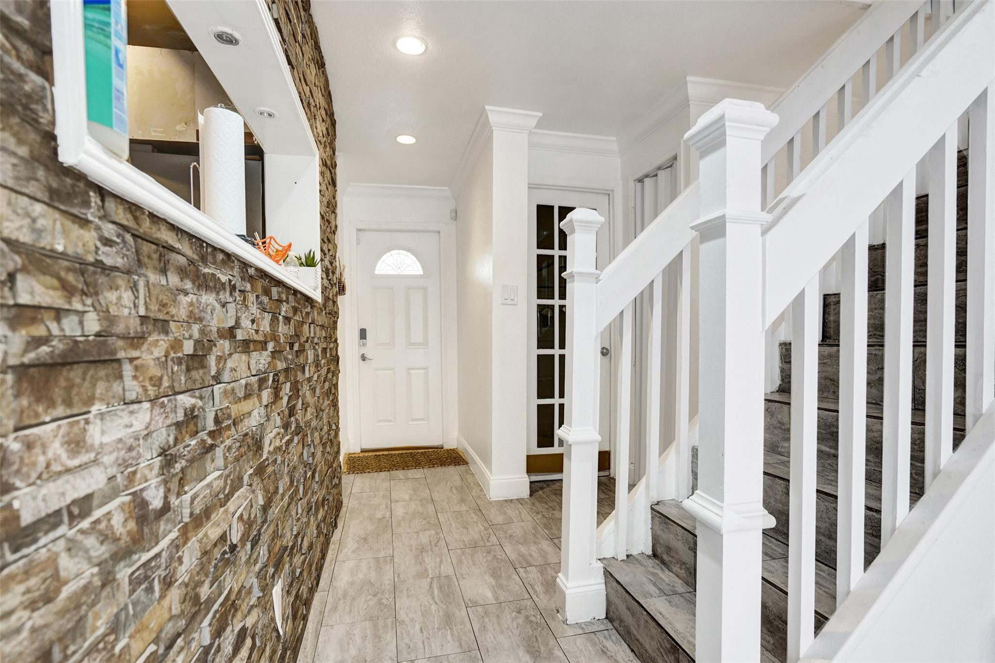 TOWNHOUSES AT JACARANDA - Residential