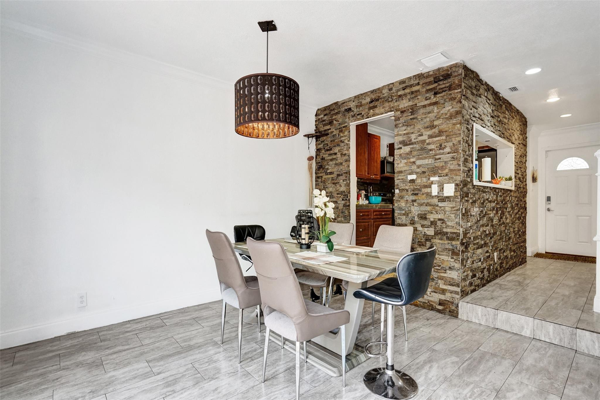 TOWNHOUSES AT JACARANDA - Residential