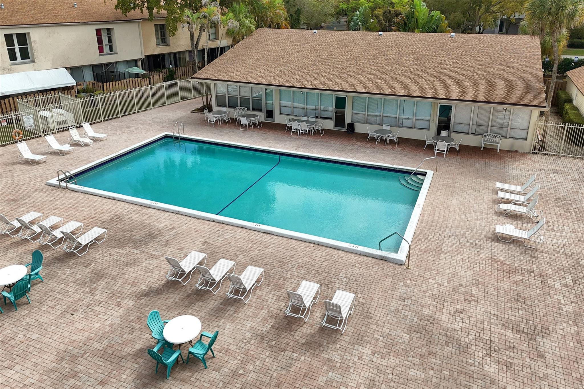 TOWNHOUSES AT JACARANDA - Residential