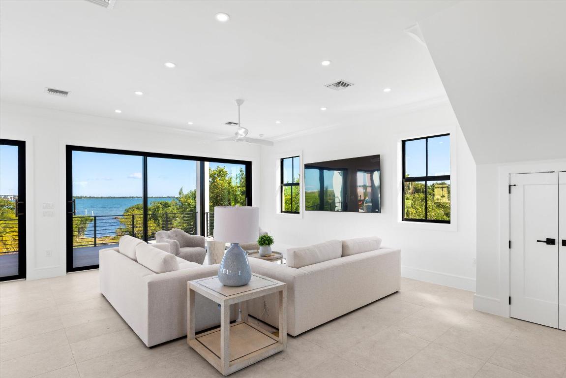 The Seven Palms - A Key West Oasis - Residential