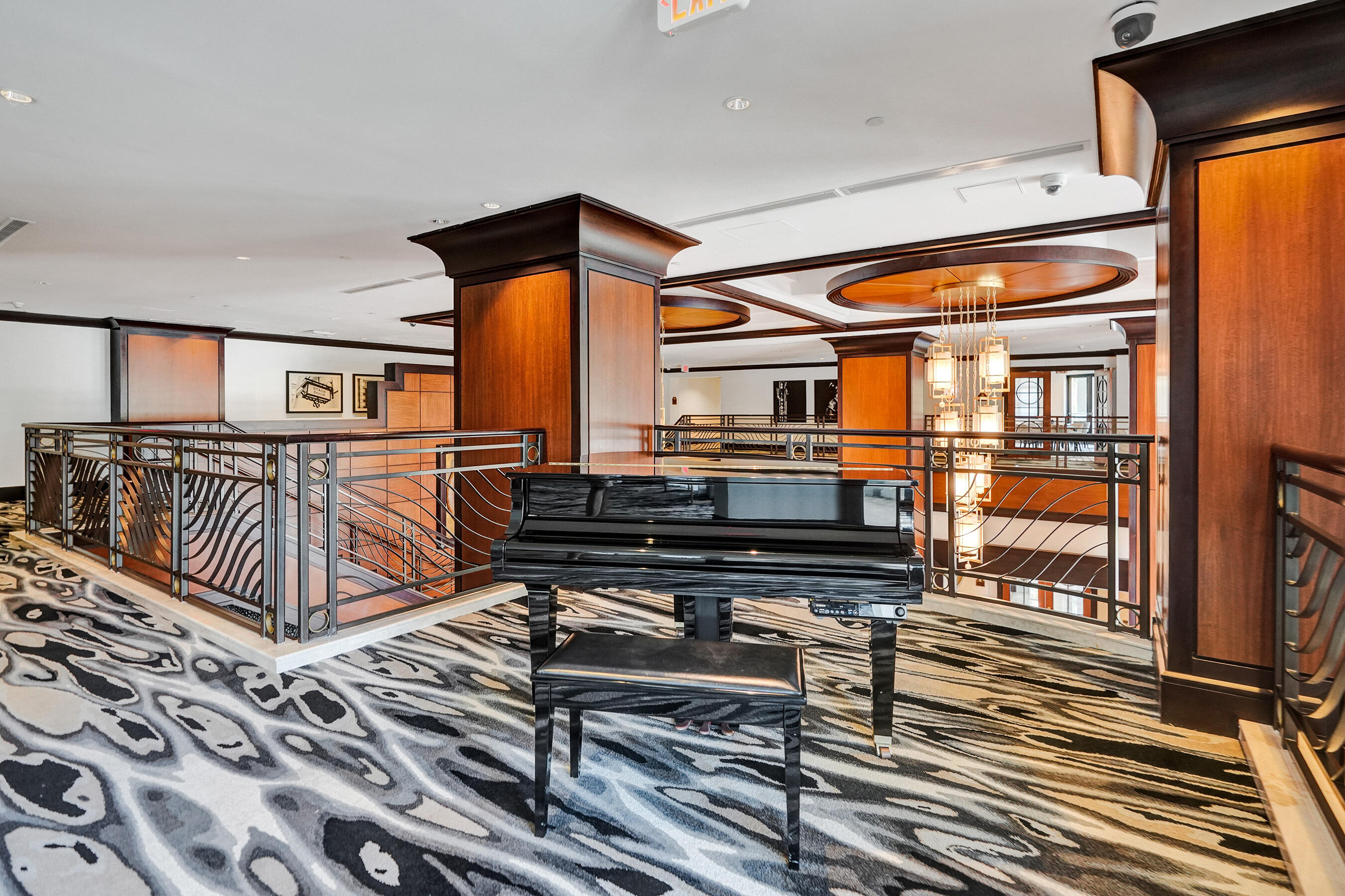 SYMPHONY NORTH CONDO - Residential