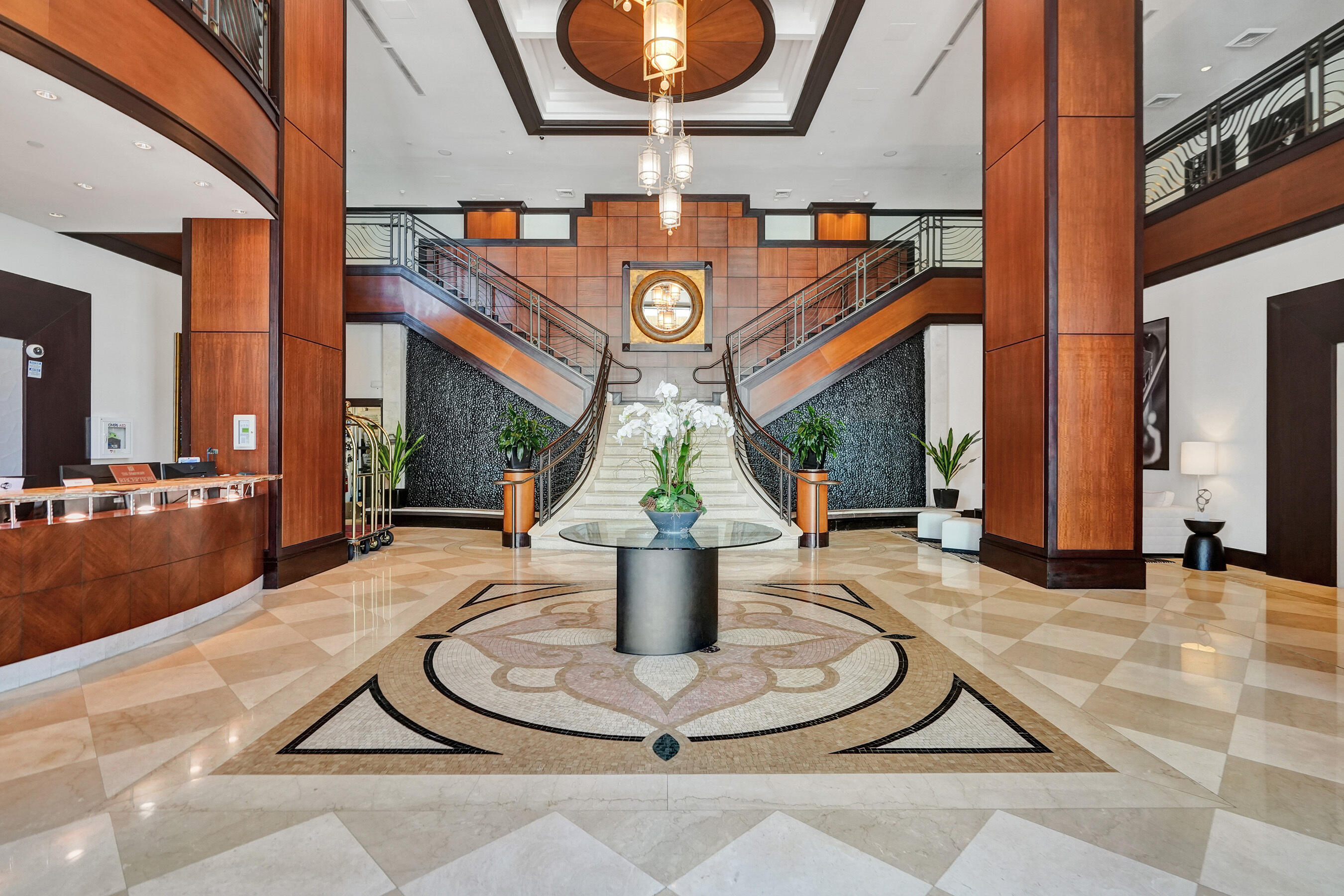 SYMPHONY NORTH CONDO - Residential