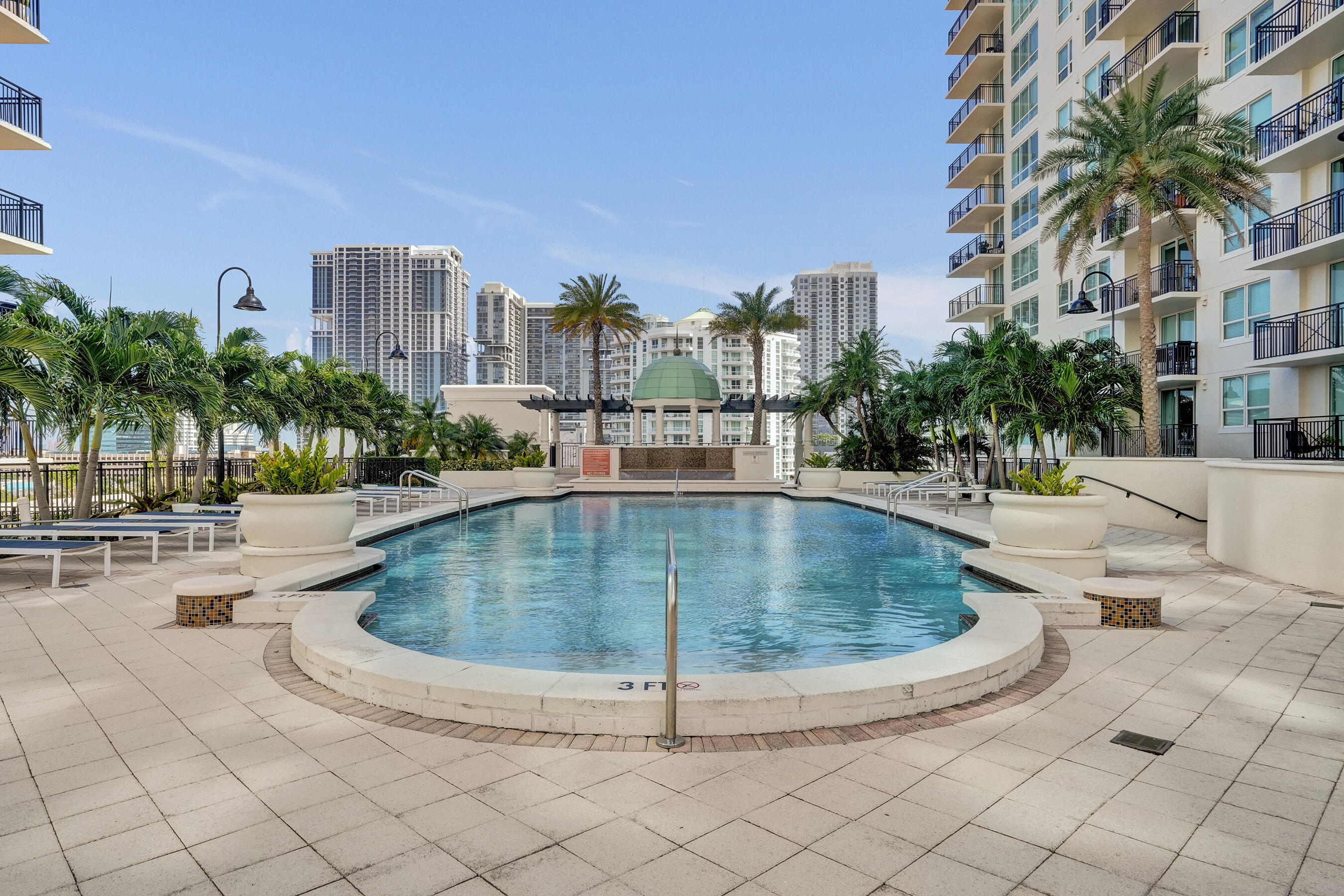 SYMPHONY NORTH CONDO - Residential