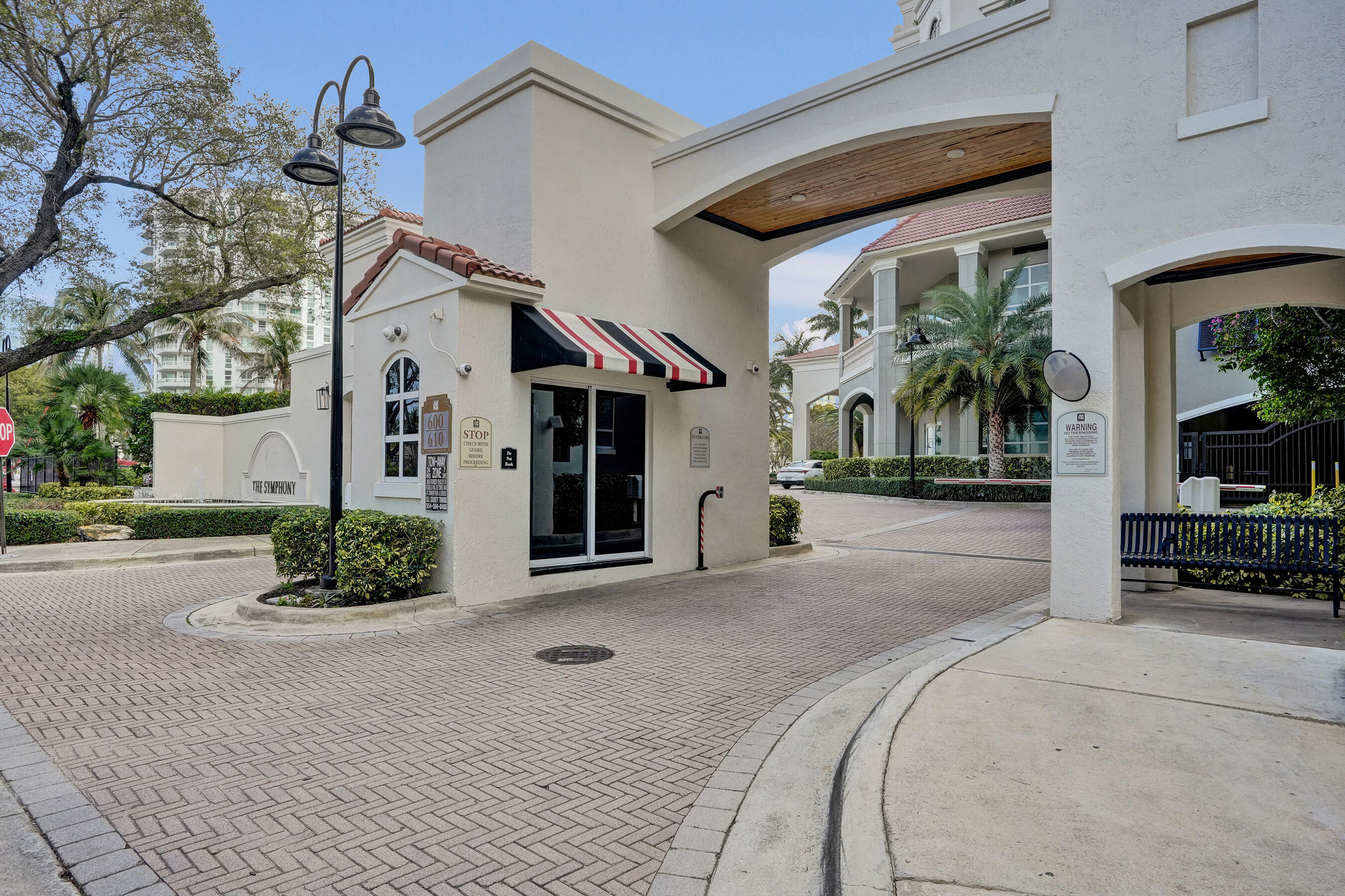 SYMPHONY NORTH CONDO - Residential