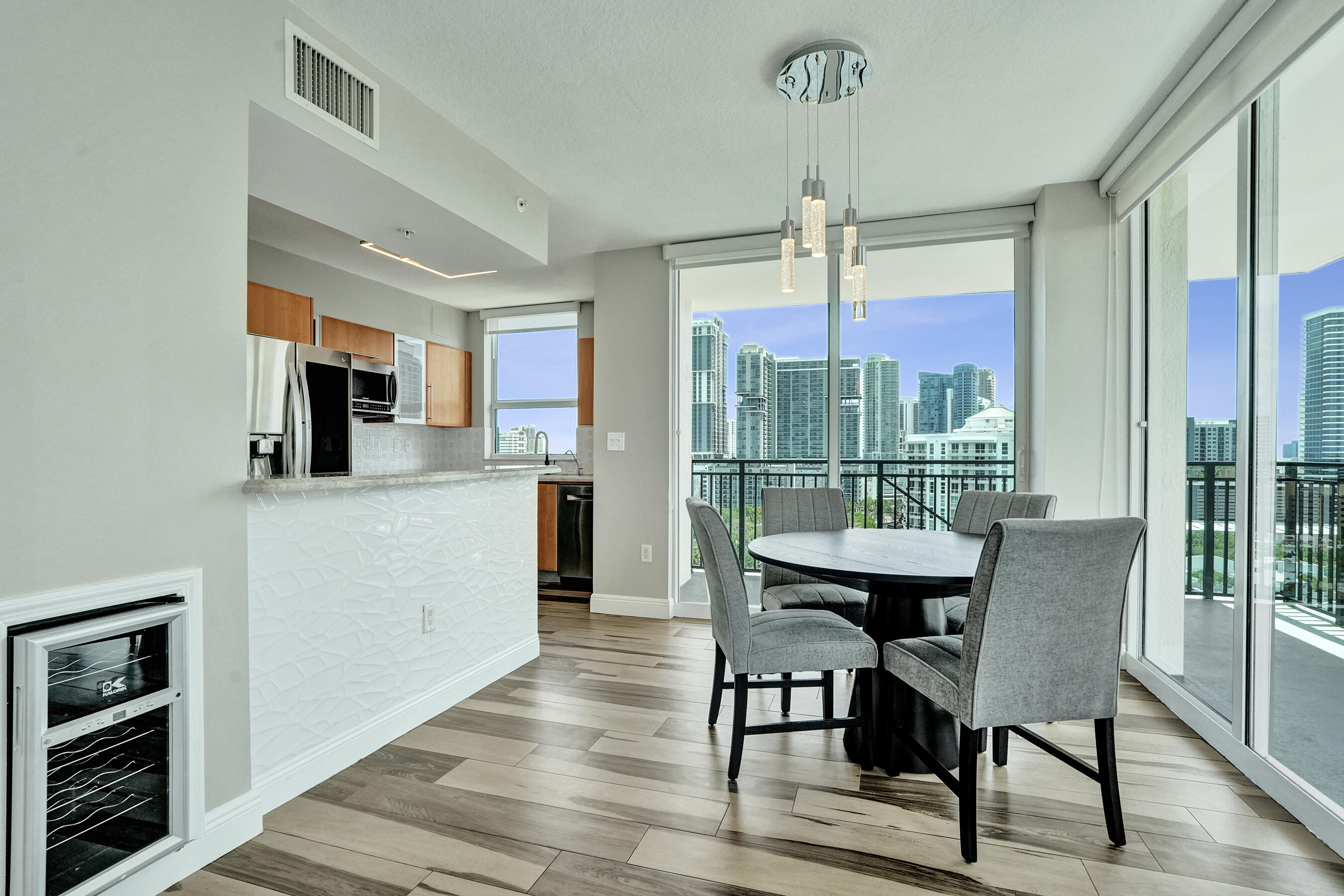 SYMPHONY NORTH CONDO - Residential