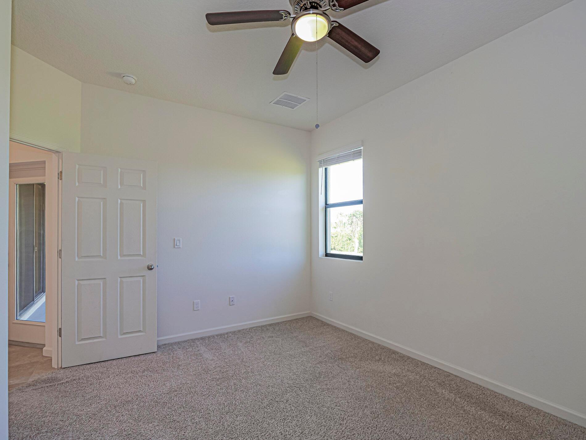 ORCHARD PARK - Residential Lease