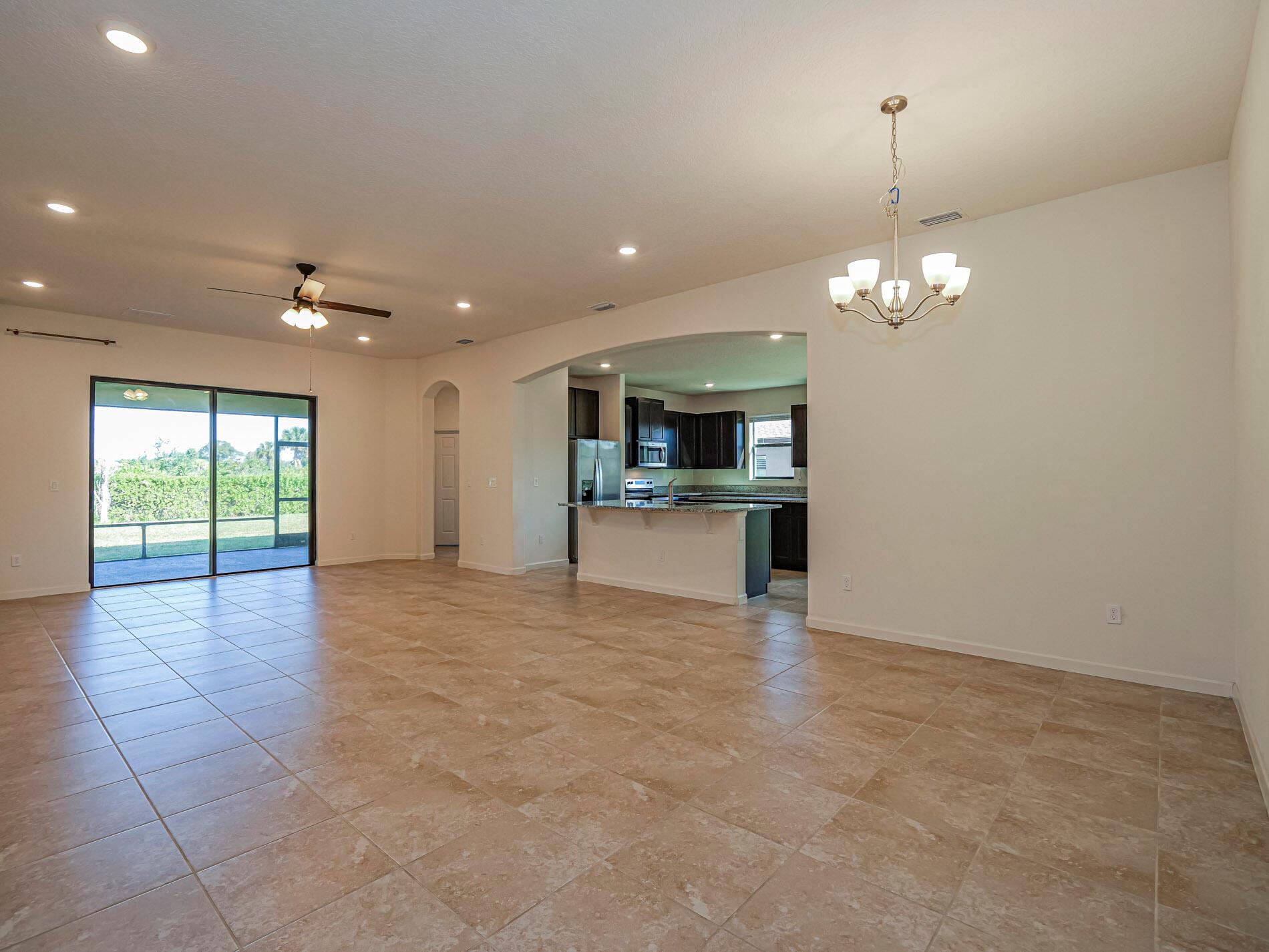 ORCHARD PARK - Residential Lease