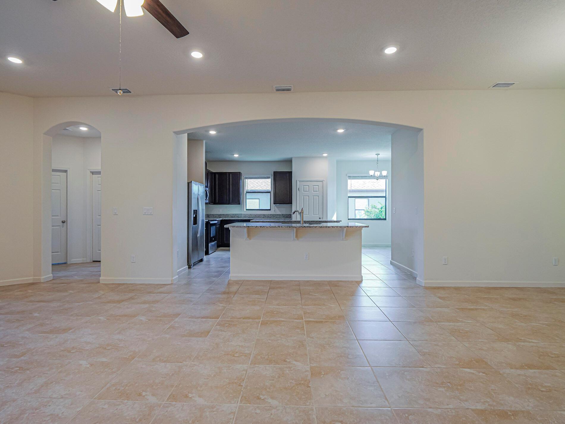 ORCHARD PARK - Residential Lease