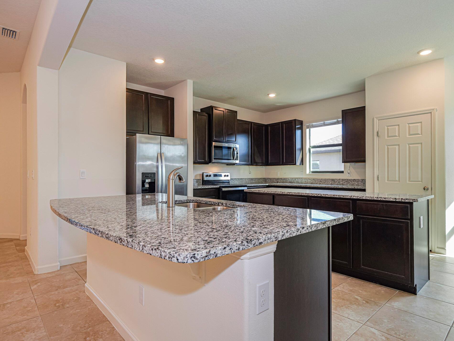 ORCHARD PARK - Residential Lease