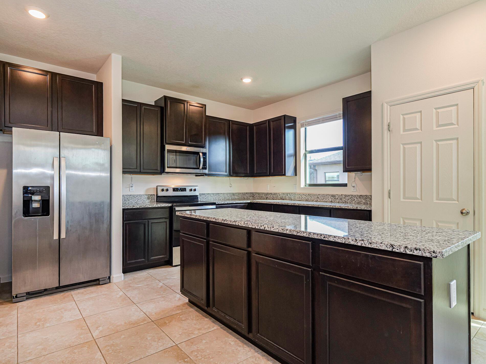 ORCHARD PARK - Residential Lease