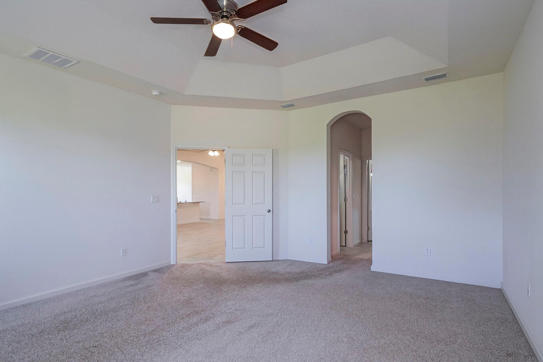 ORCHARD PARK - Residential Lease