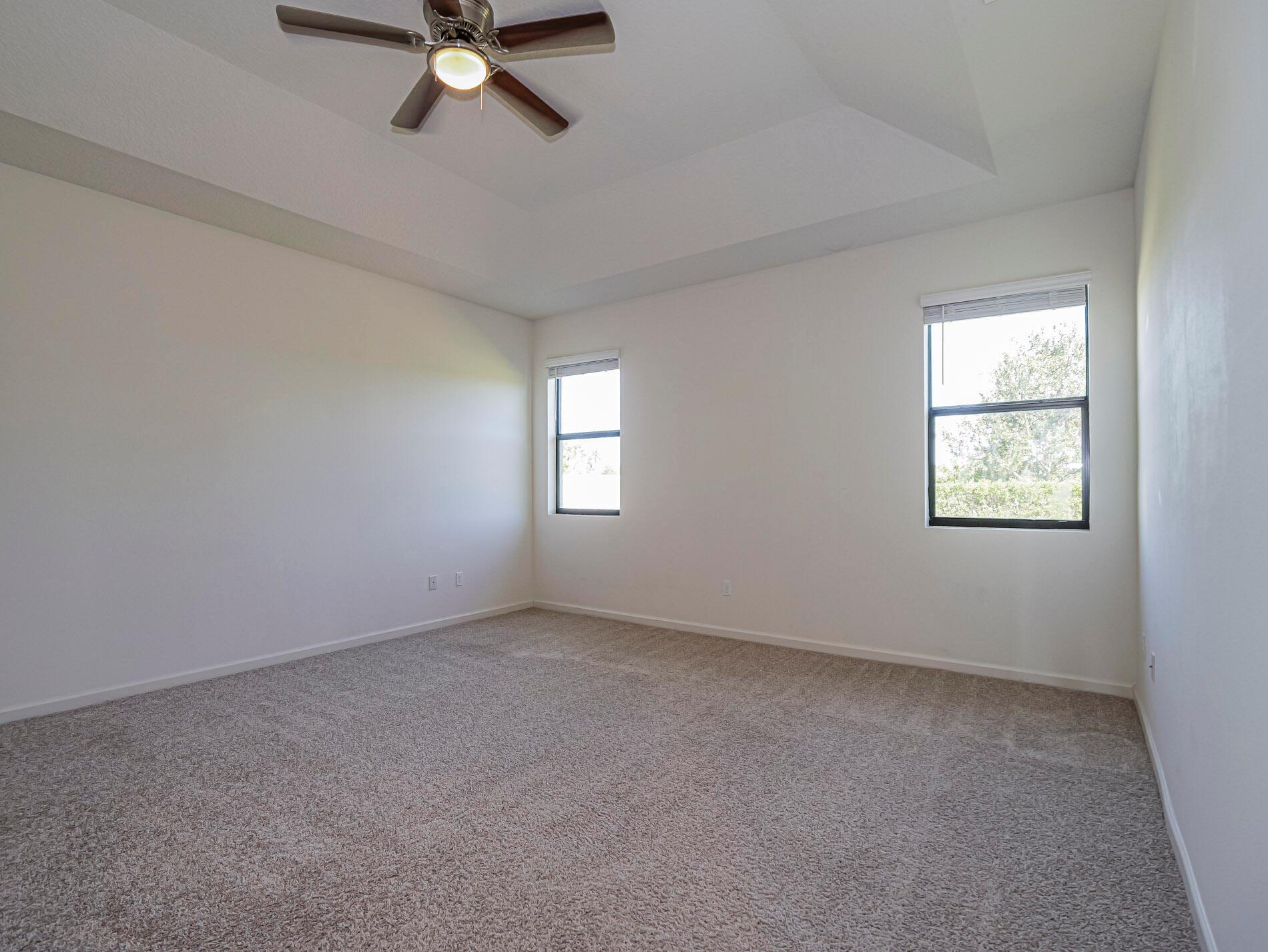 ORCHARD PARK - Residential Lease