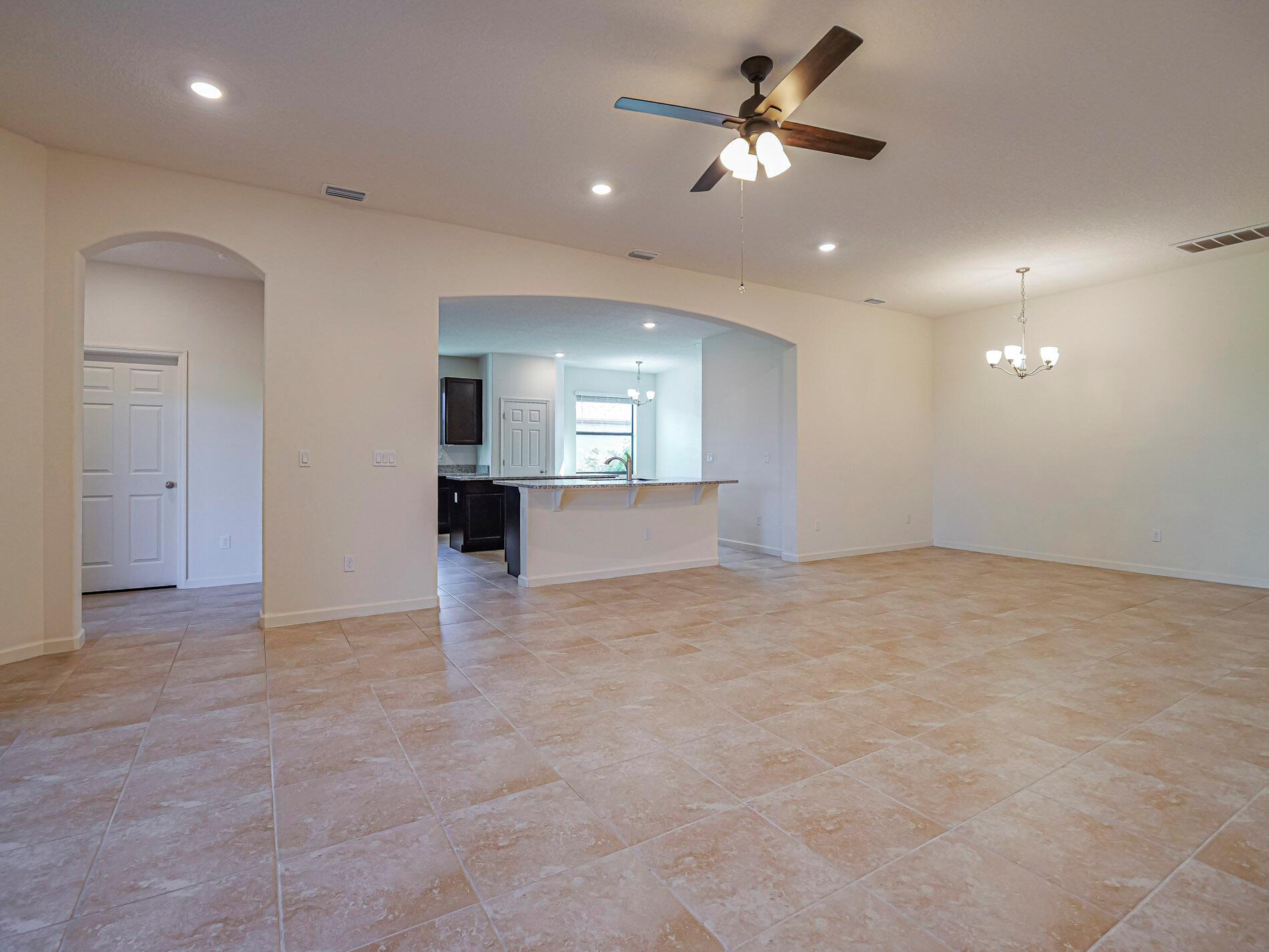 ORCHARD PARK - Residential Lease