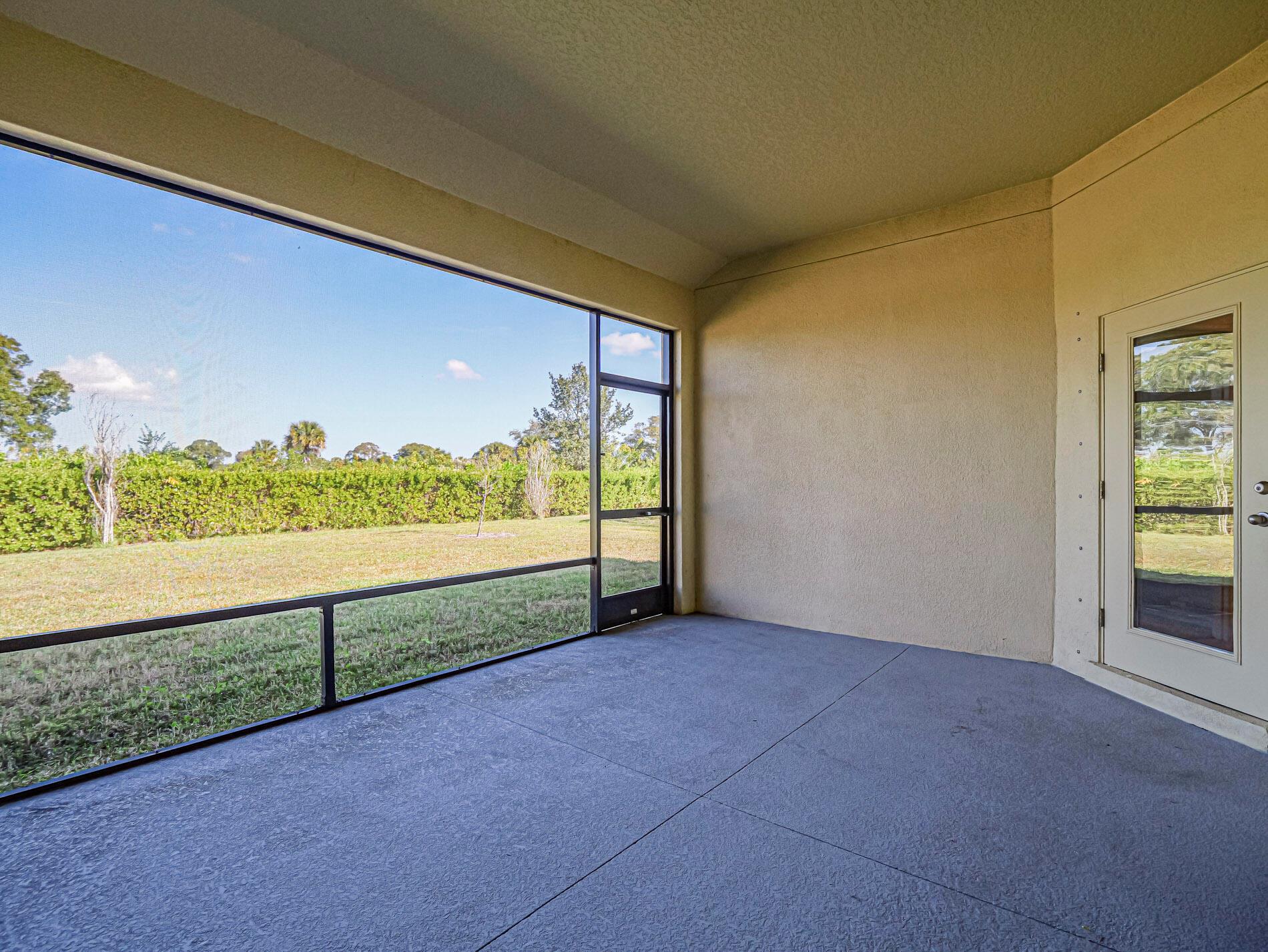 ORCHARD PARK - Residential Lease