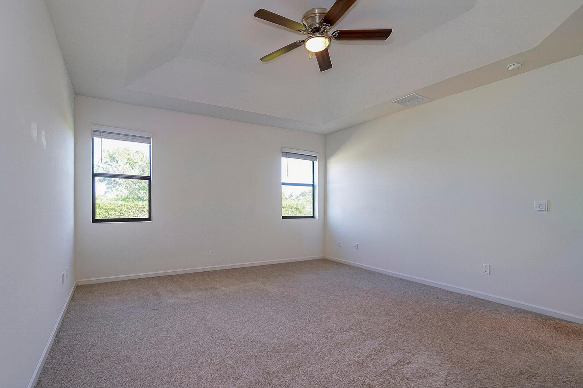 ORCHARD PARK - Residential Lease