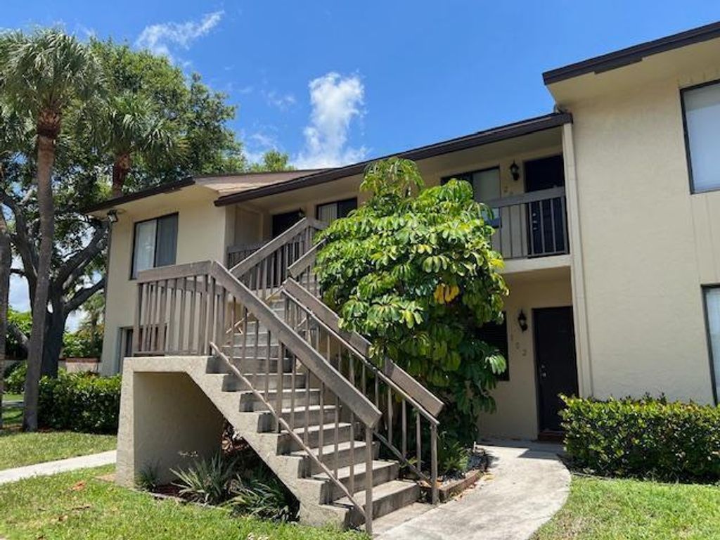 Photo of 21950 Soundview Terrace #109, Boca Raton, FL 33433 (MLS # R11011540)