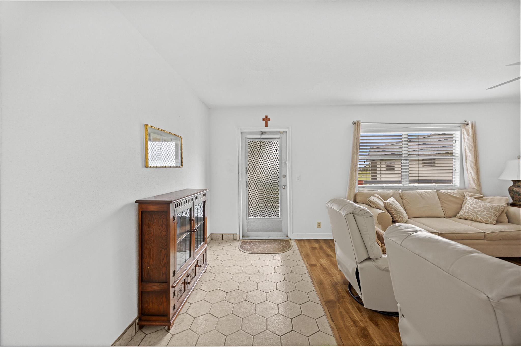 223 Tuscany D