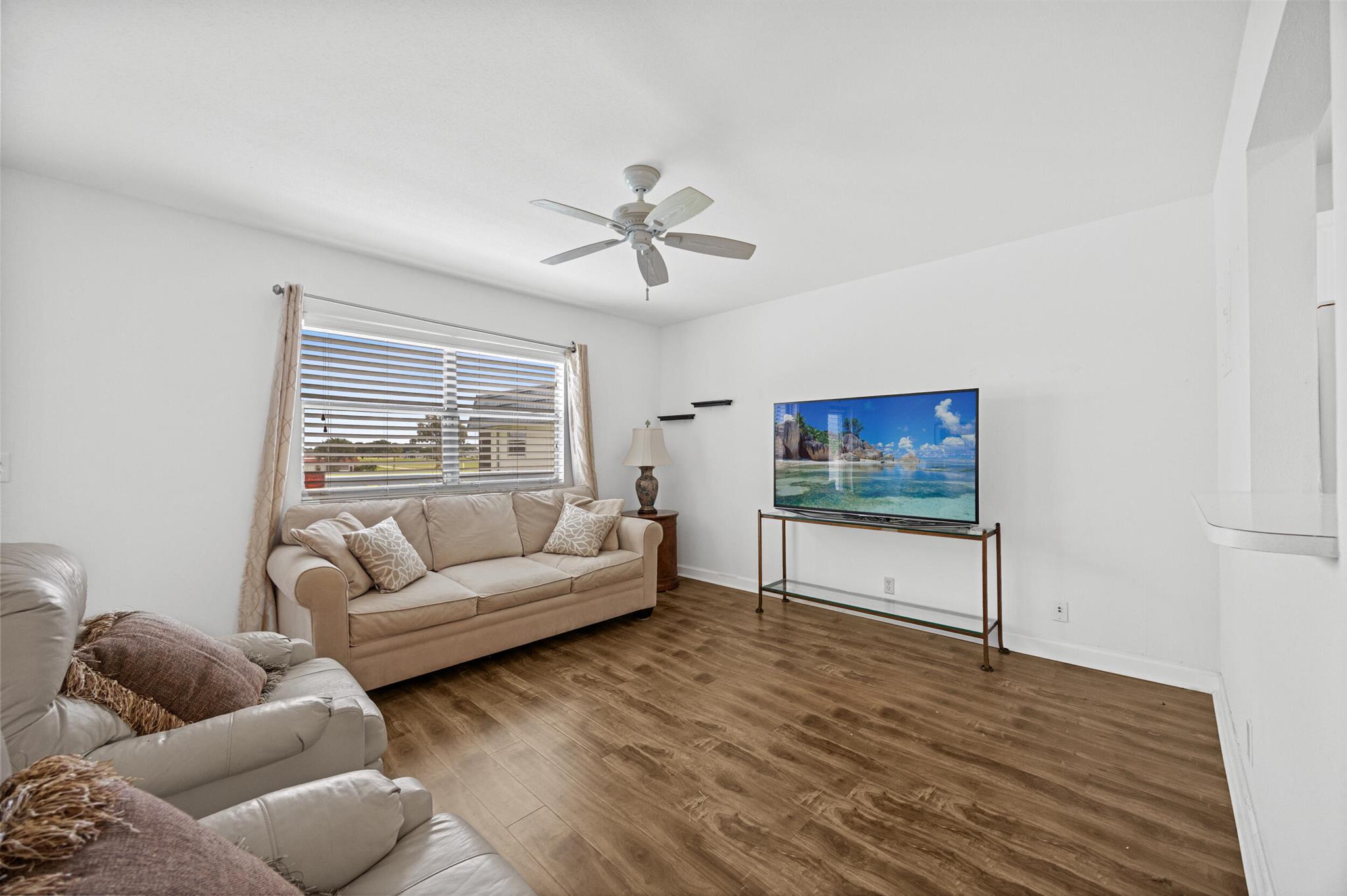 KINGS POINT TUSCANY CONDO - Residential