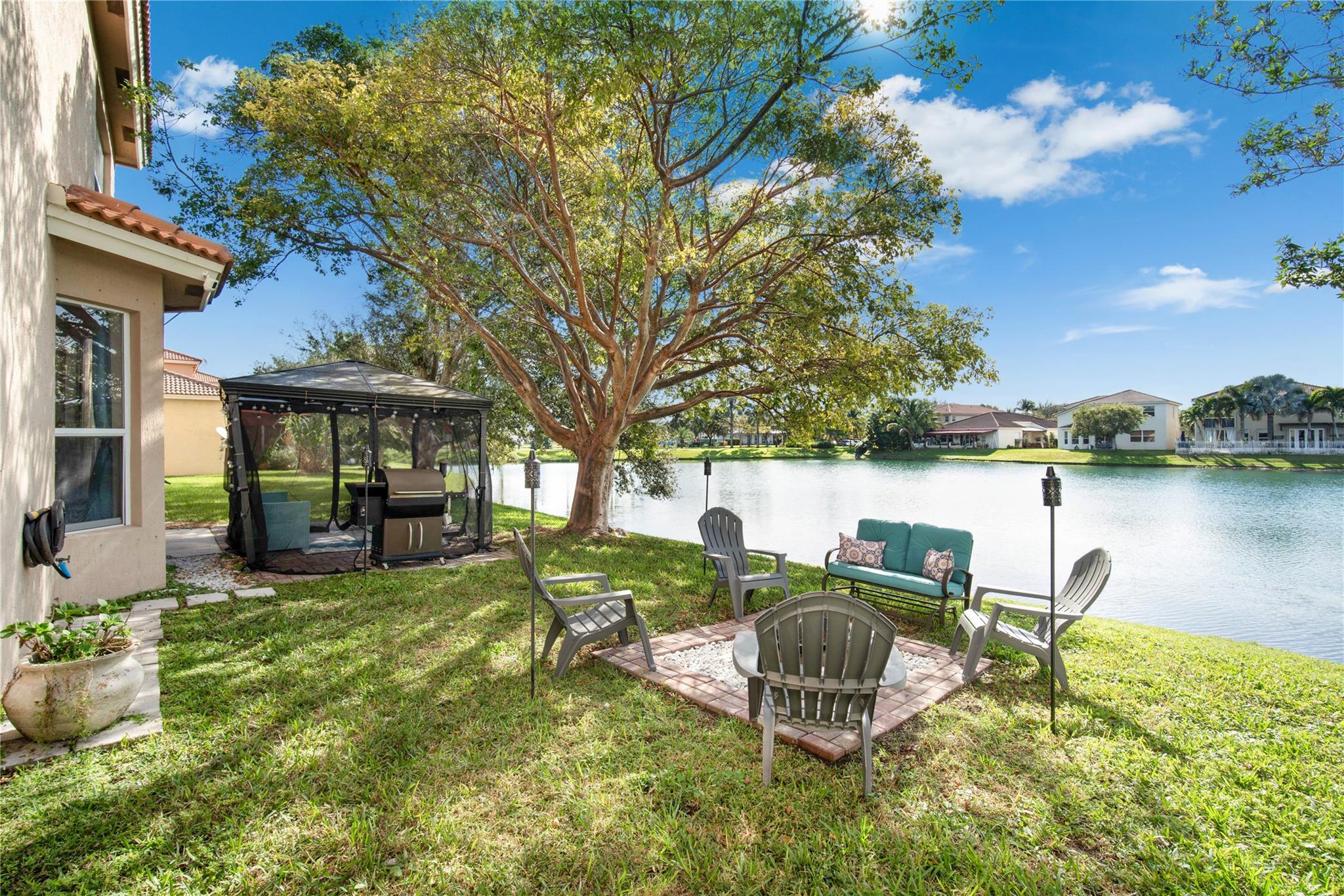 Portofino Lakes - Residential