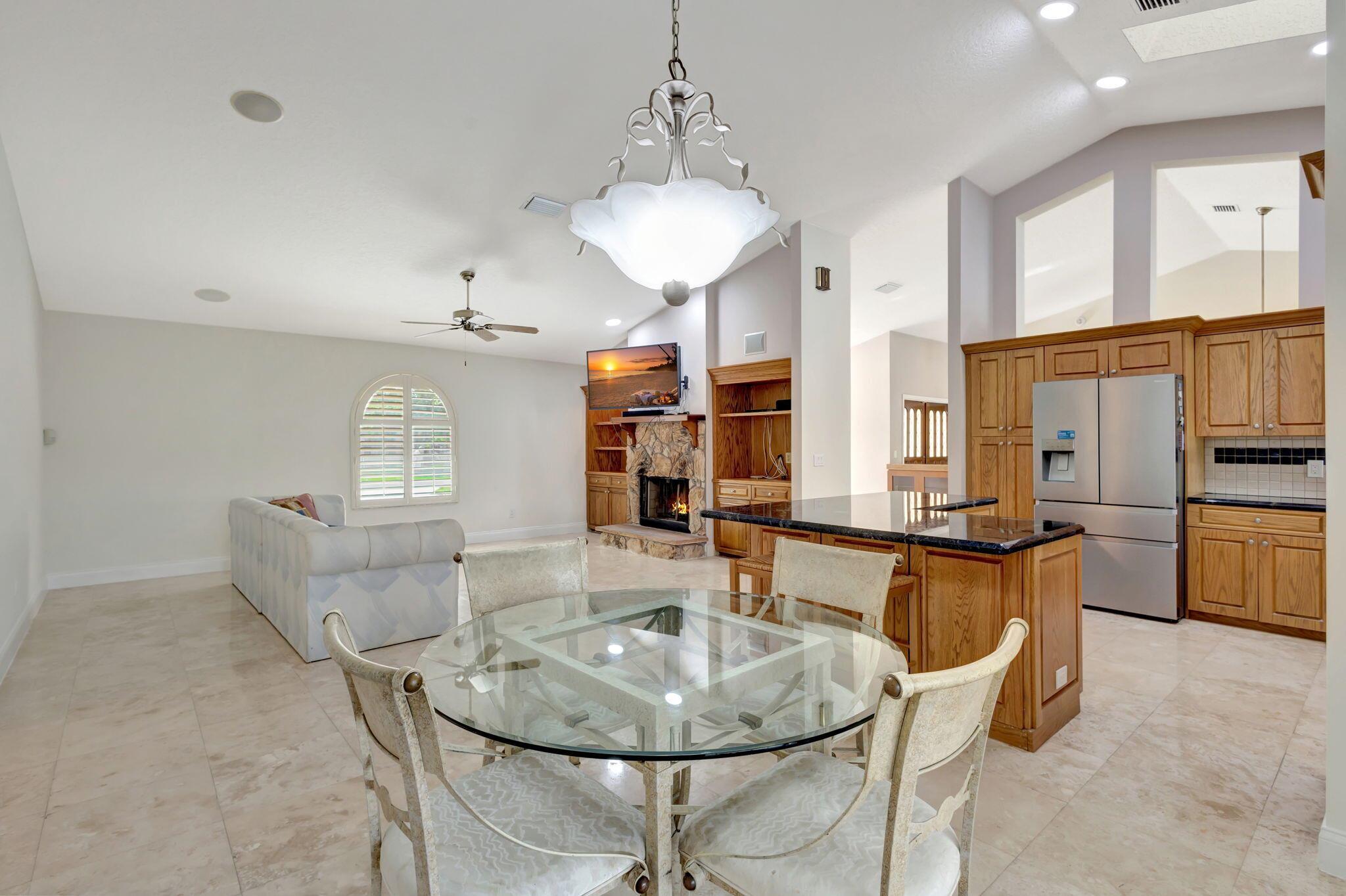 GREENVIEW SHORES 2 OF WEL - Residential Lease